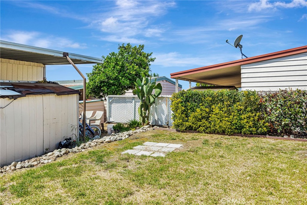 929 E Foothill Boulevard 140