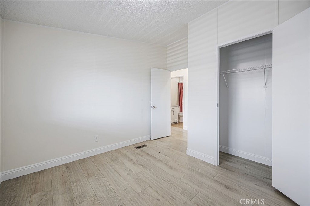 929 E Foothill Boulevard 140