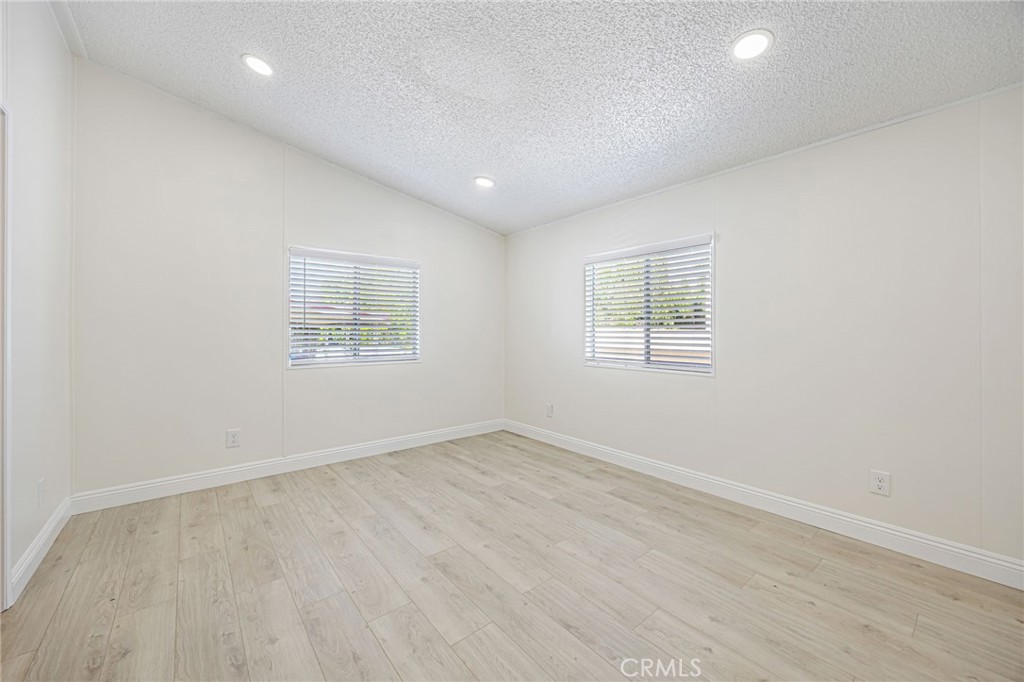 929 E Foothill Boulevard 140