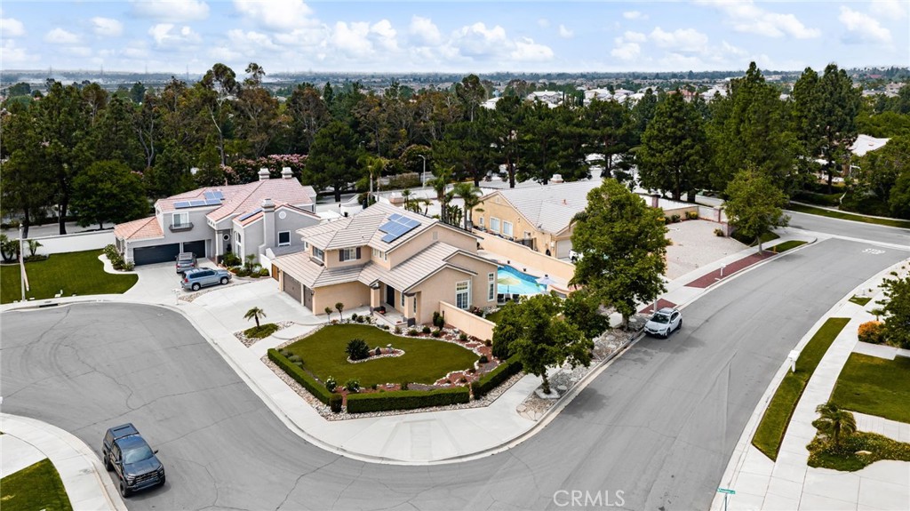 5676 Pasadena Court