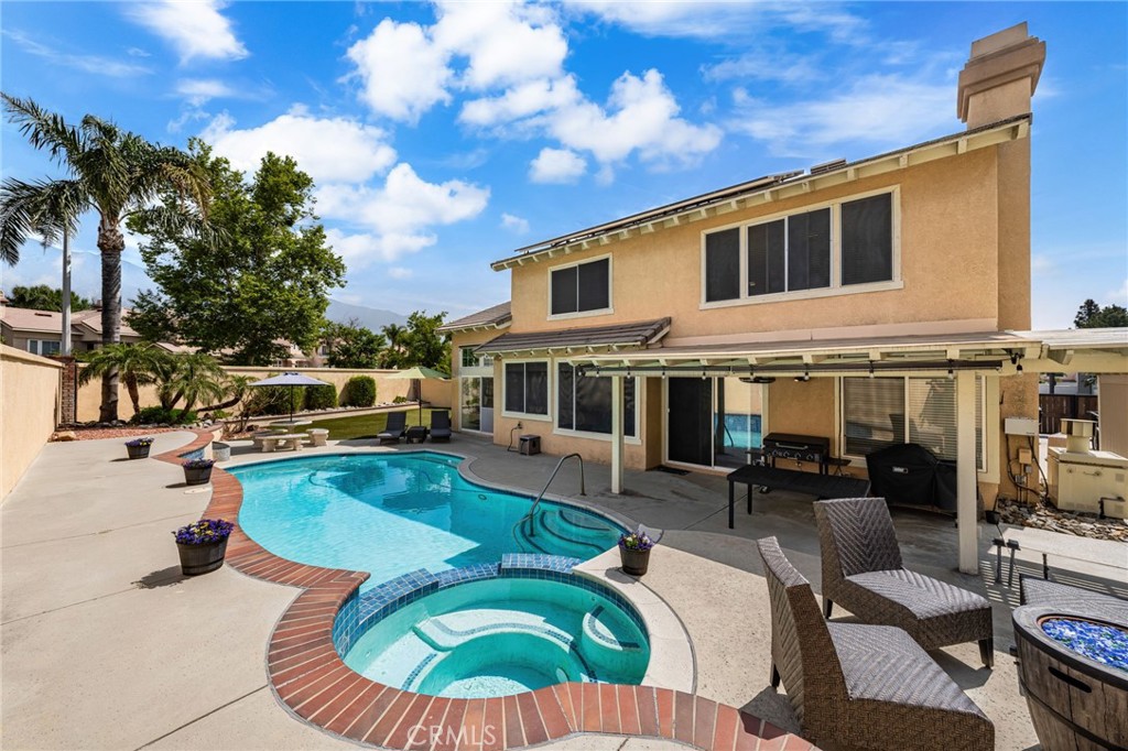 5676 Pasadena Court