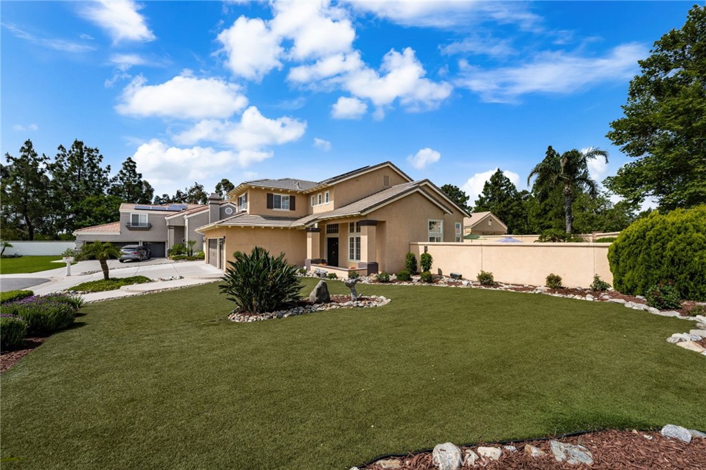 5676 Pasadena Court