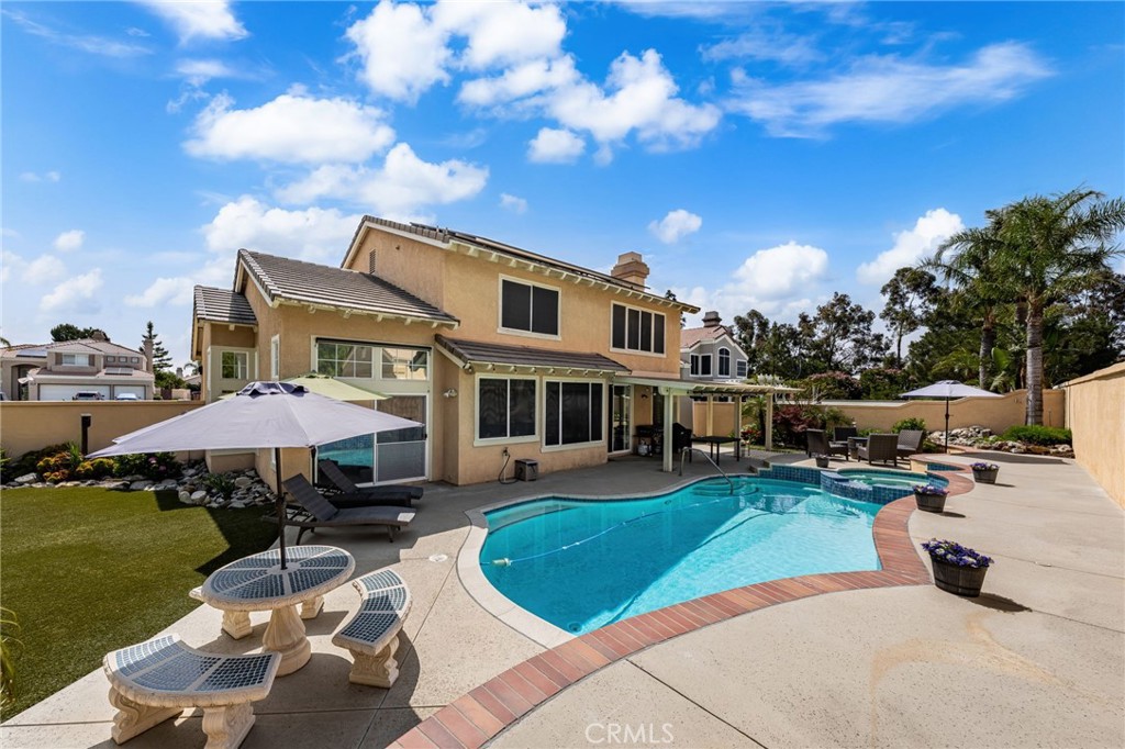 5676 Pasadena Court