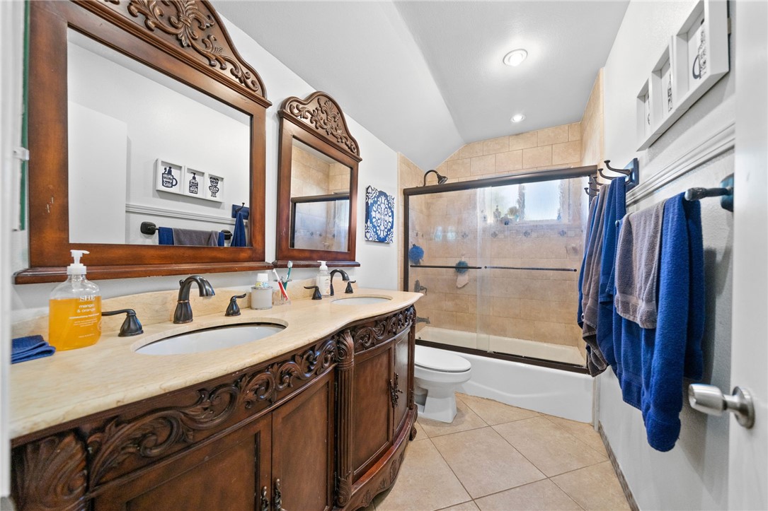 5292 Broken Hill Court