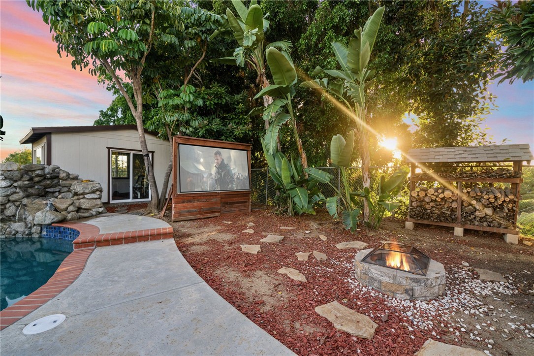 5292 Broken Hill Court