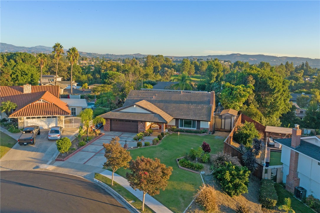 5292 Broken Hill Court