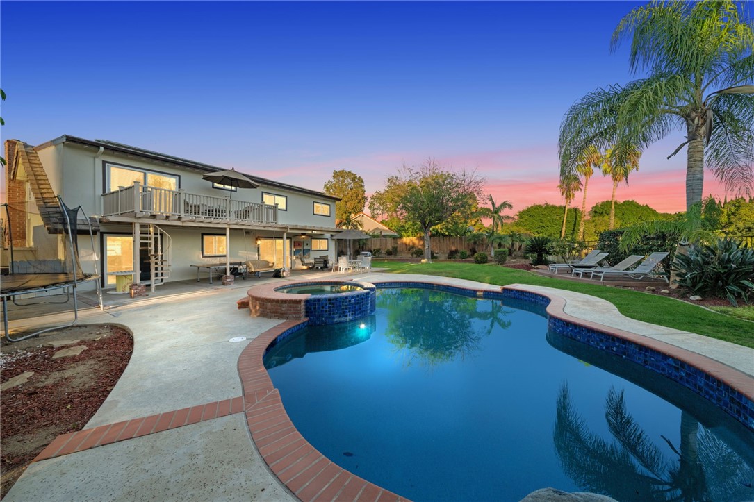 5292 Broken Hill Court