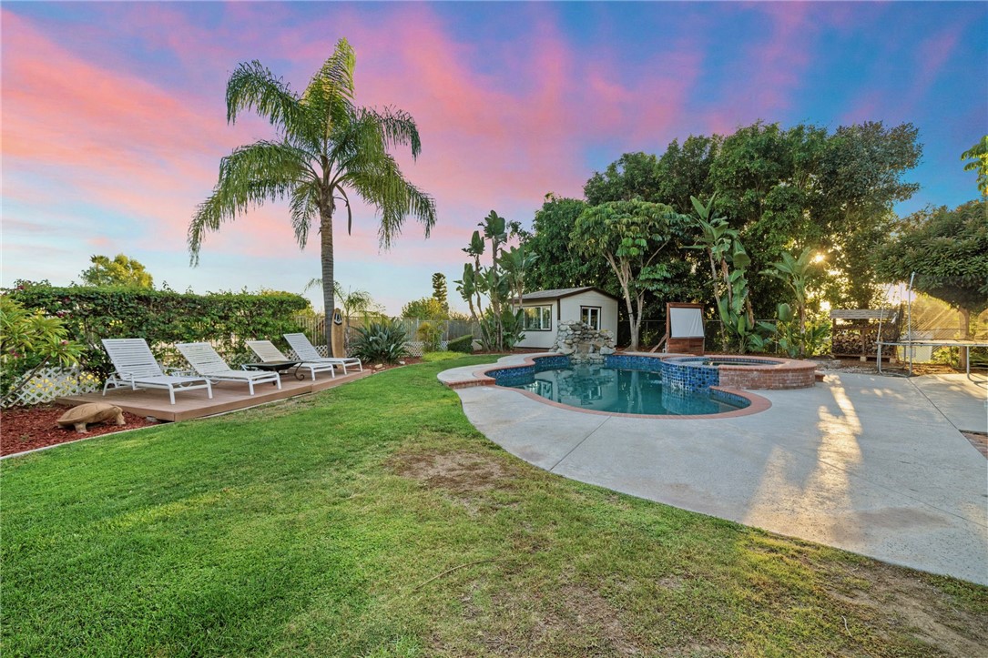 5292 Broken Hill Court
