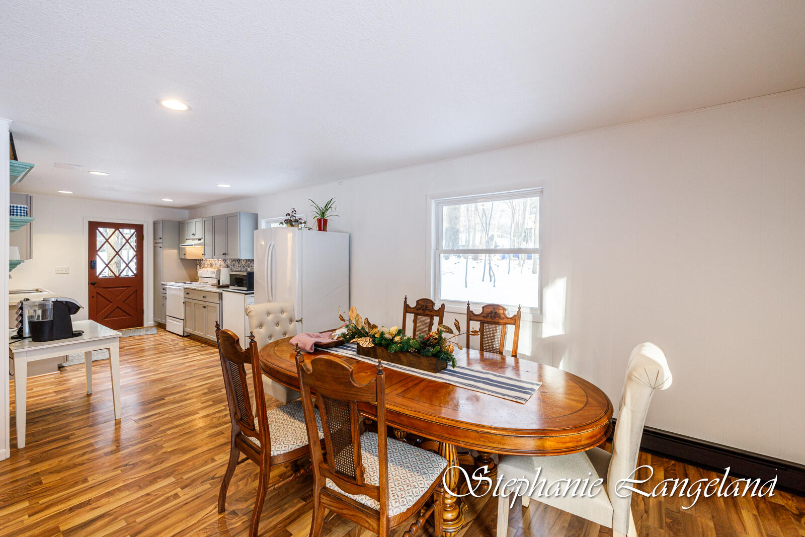 12070 Victoria Drive