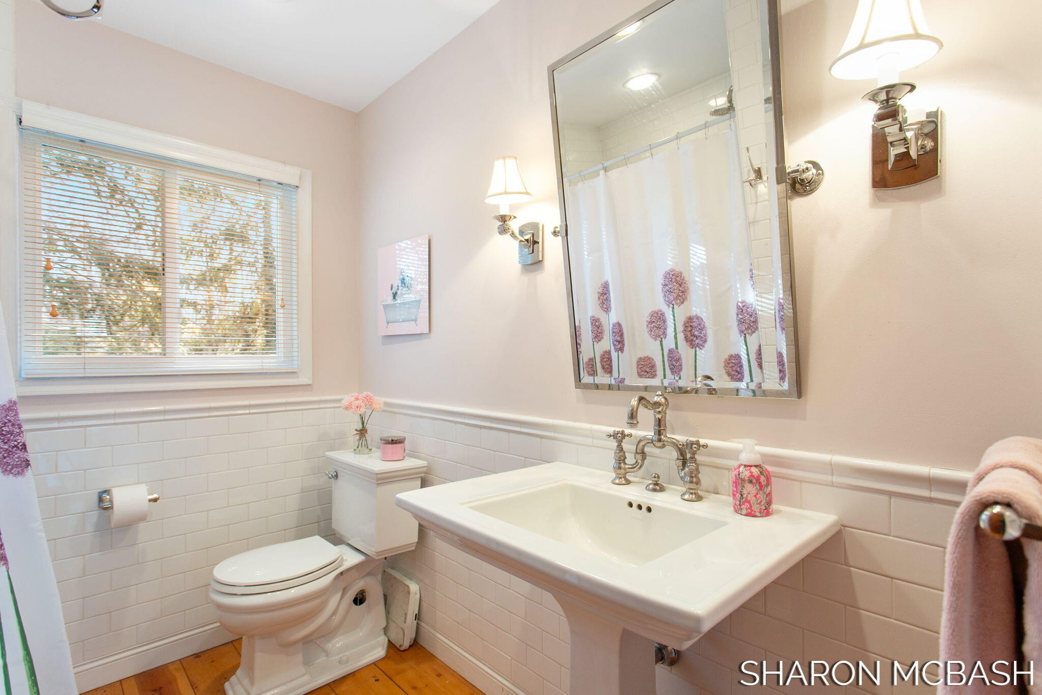 7183 Lakeview Terrace