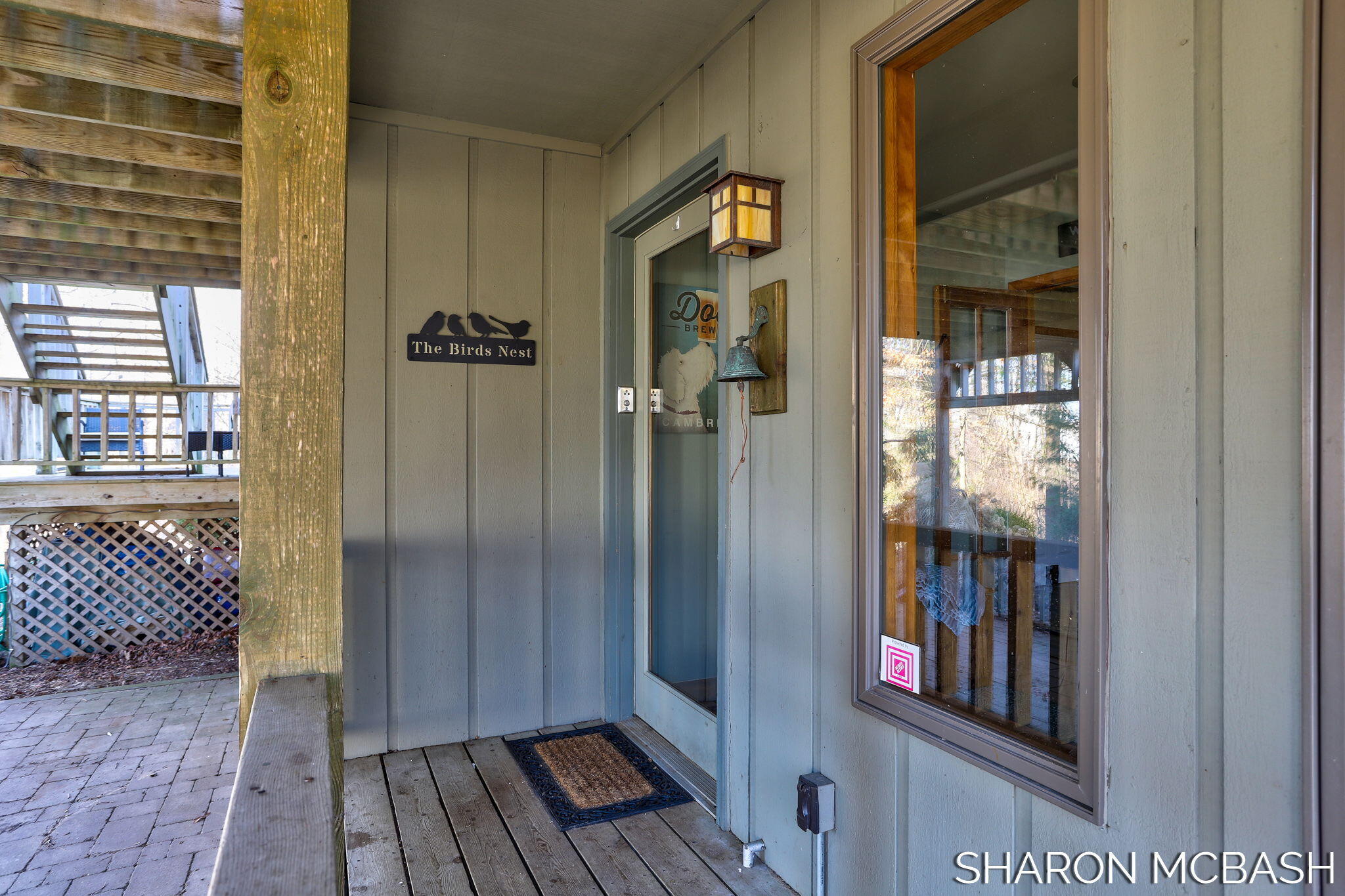 7183 Lakeview Terrace