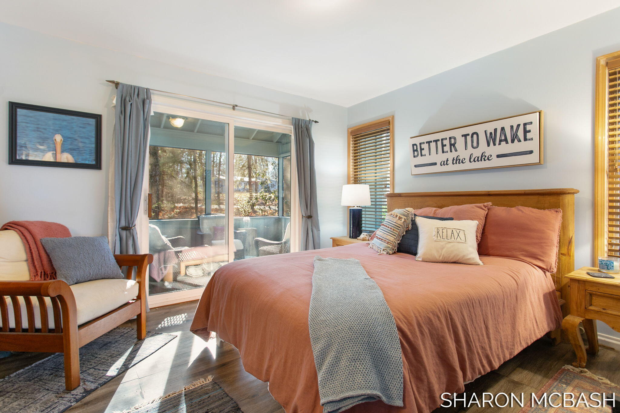 7183 Lakeview Terrace