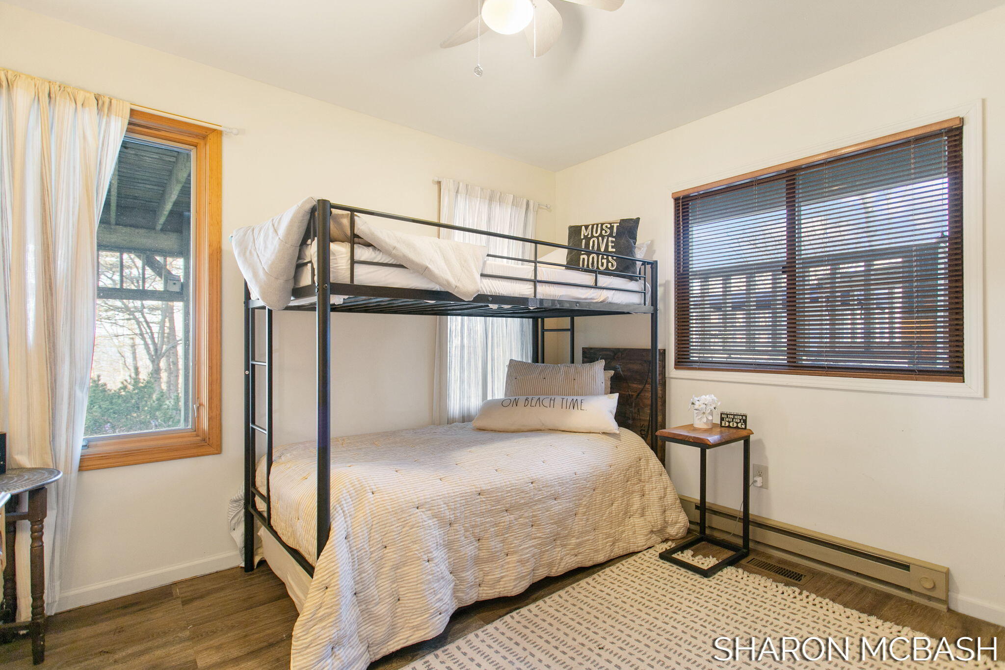 7183 Lakeview Terrace