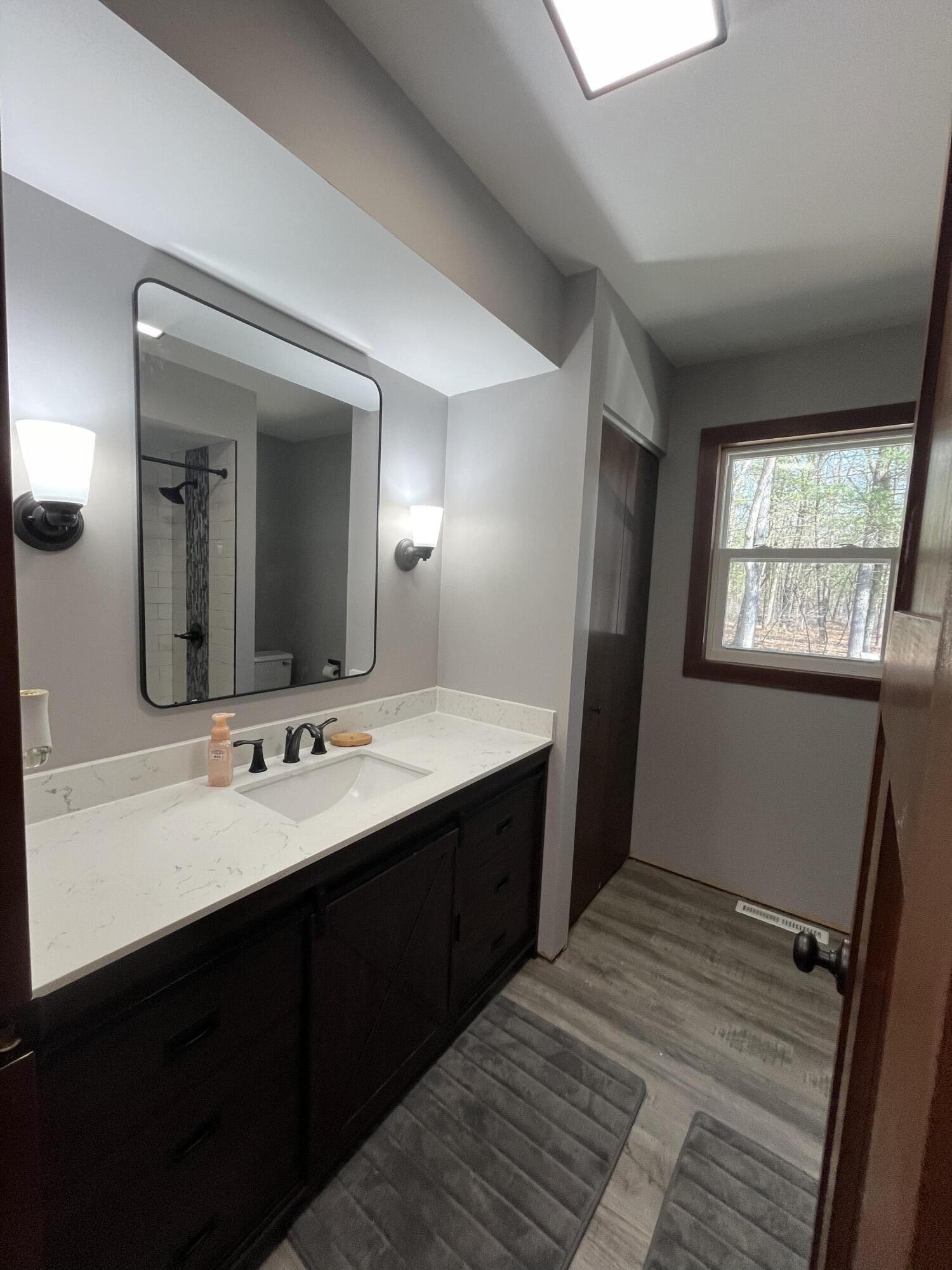 3468 Holton Duck Lake Road
