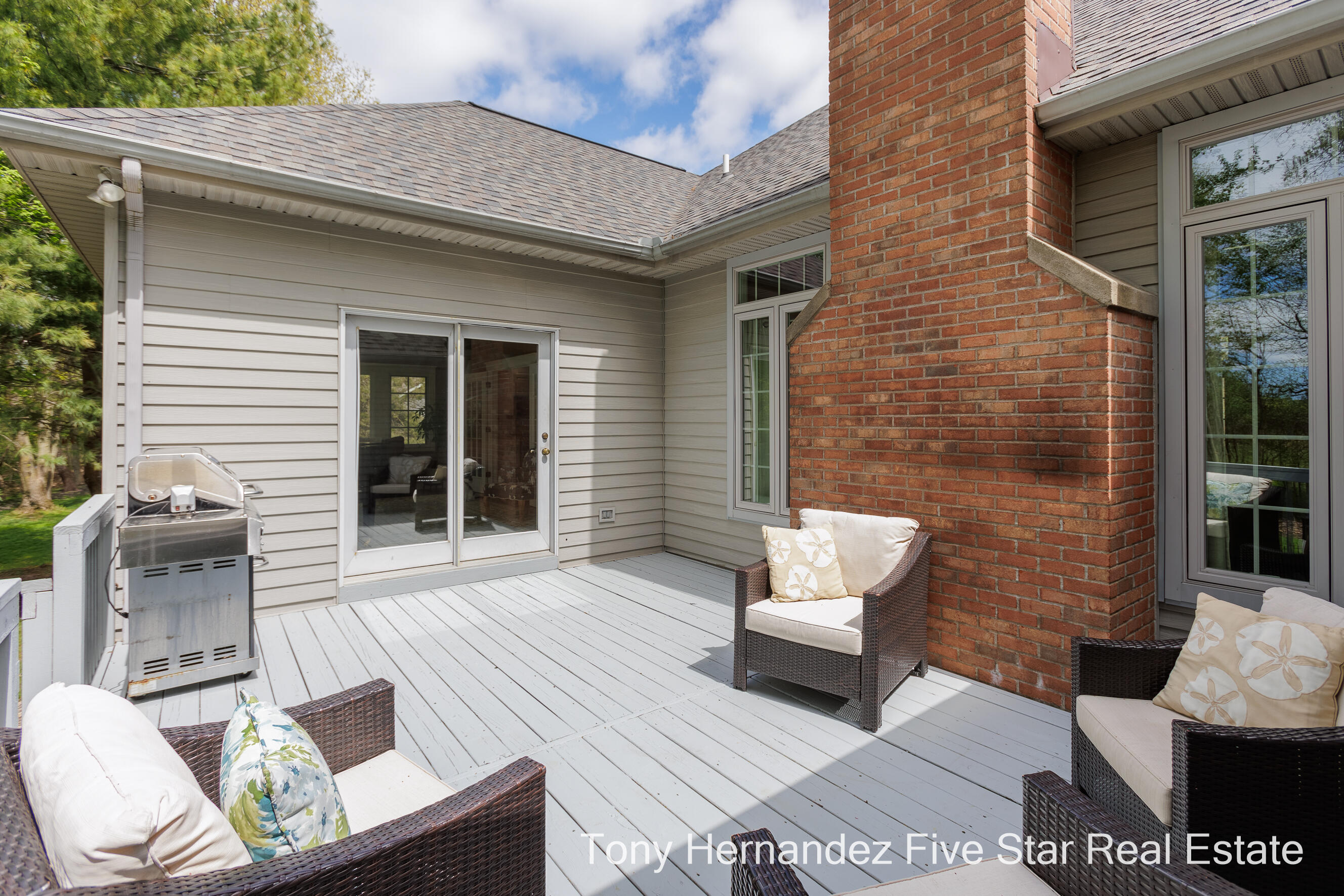 4534 Hidden Ridge Drive
