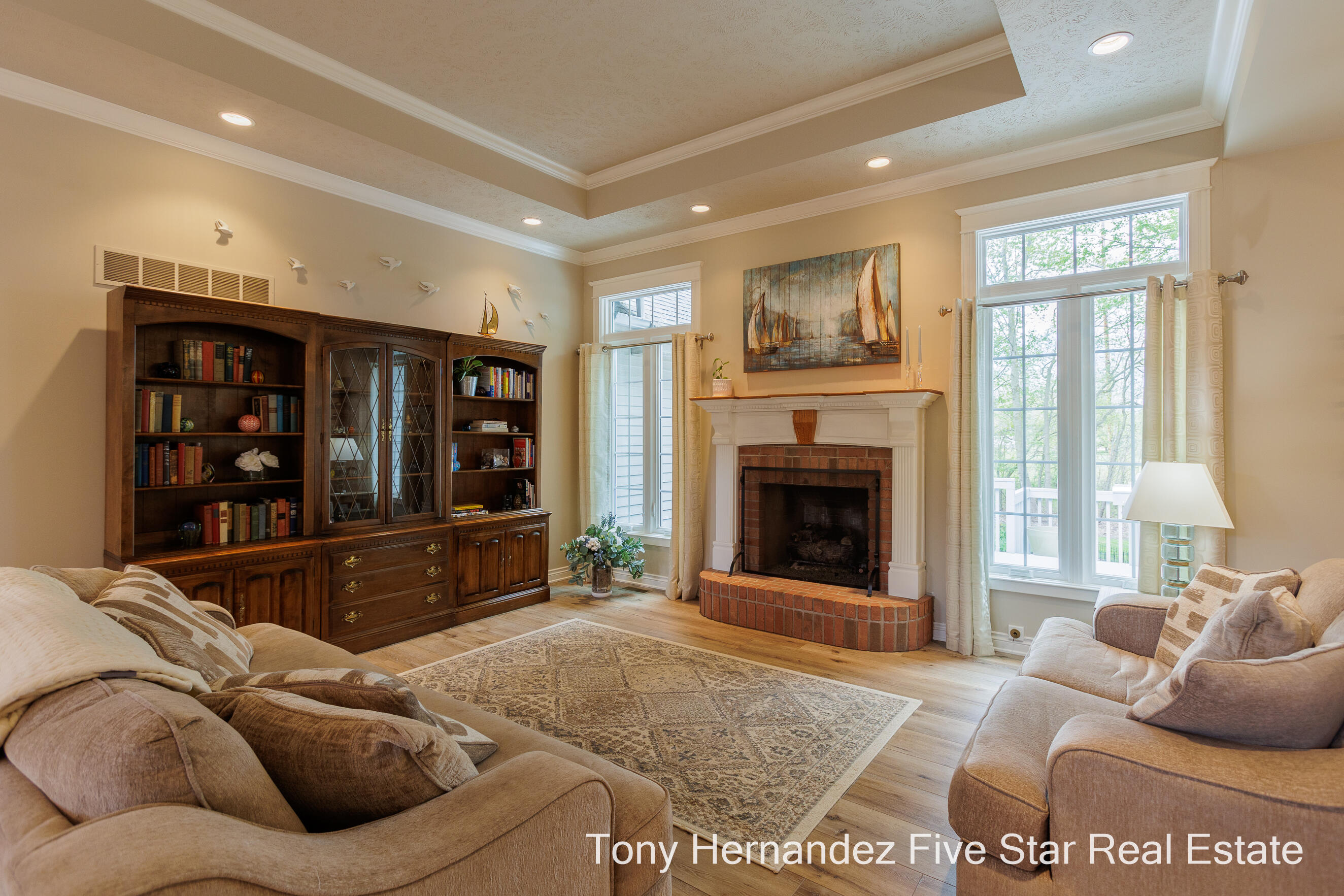 4534 Hidden Ridge Drive