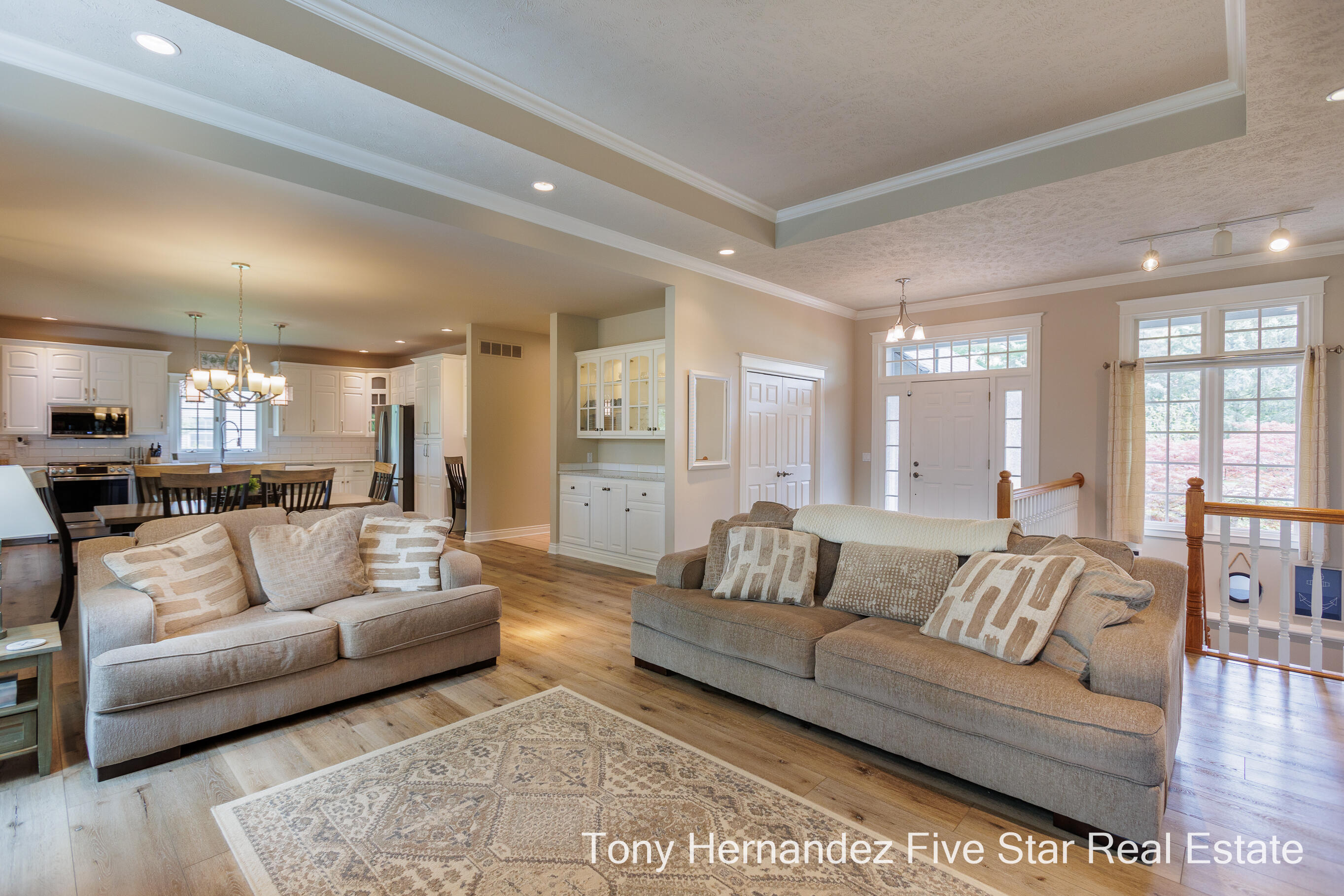 4534 Hidden Ridge Drive