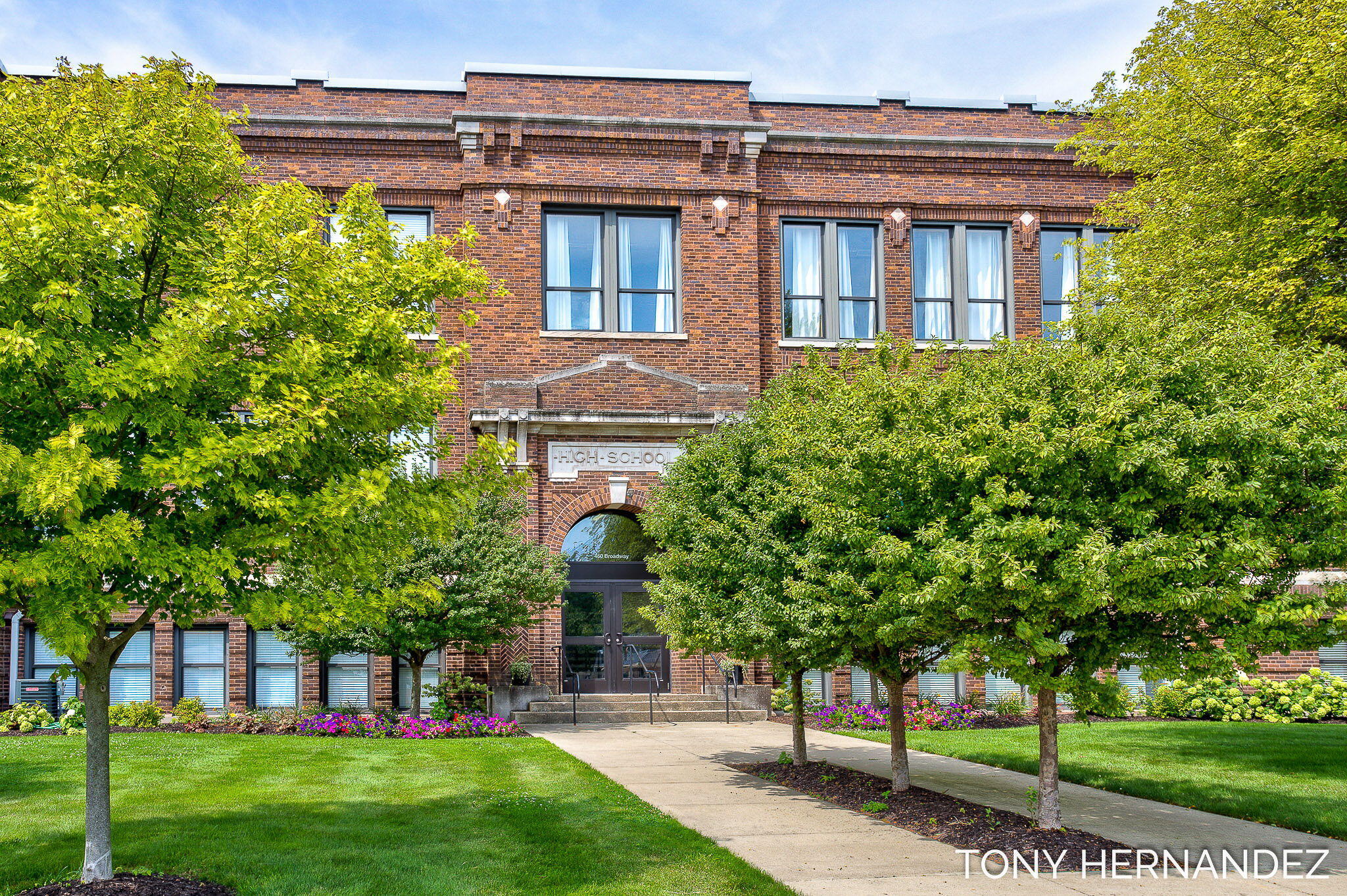 500 Erie Street, 212