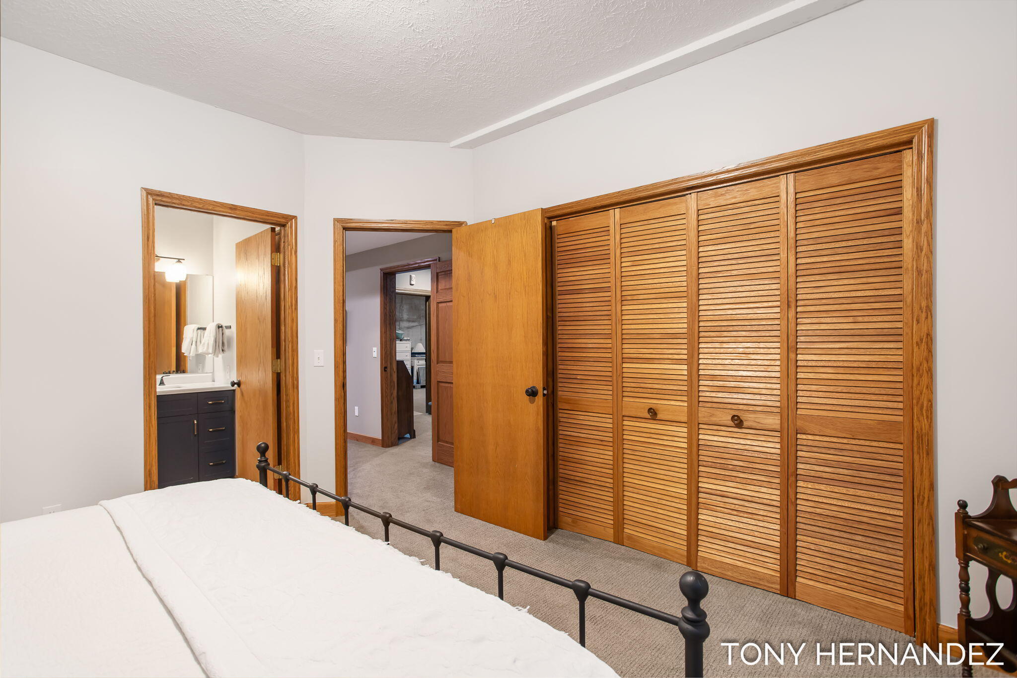 2518 Ashwood Court SE