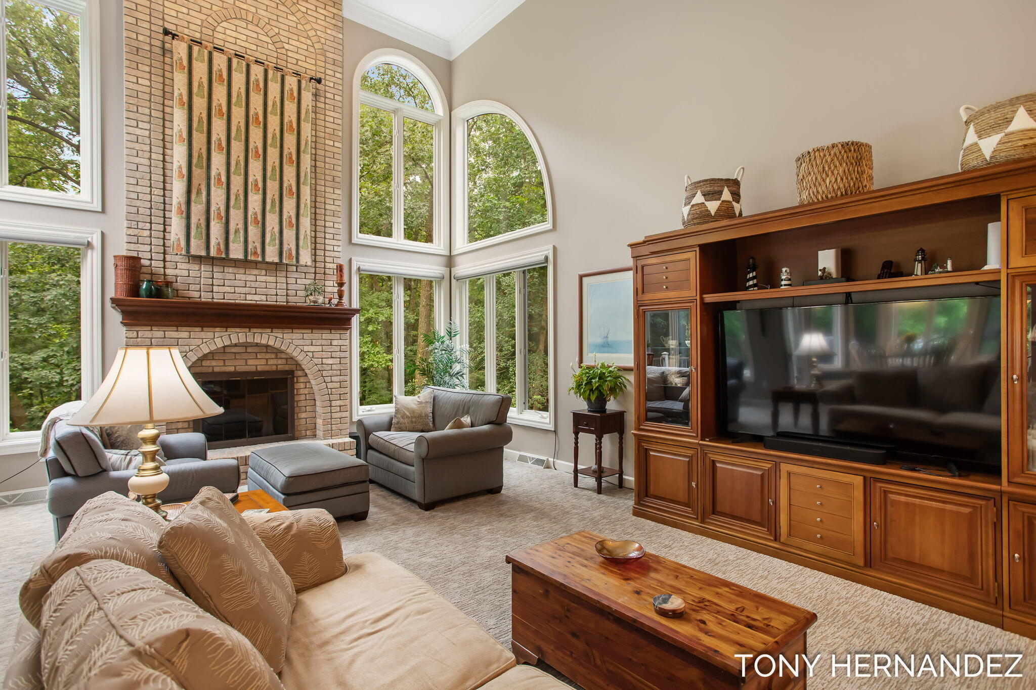 2518 Ashwood Court SE