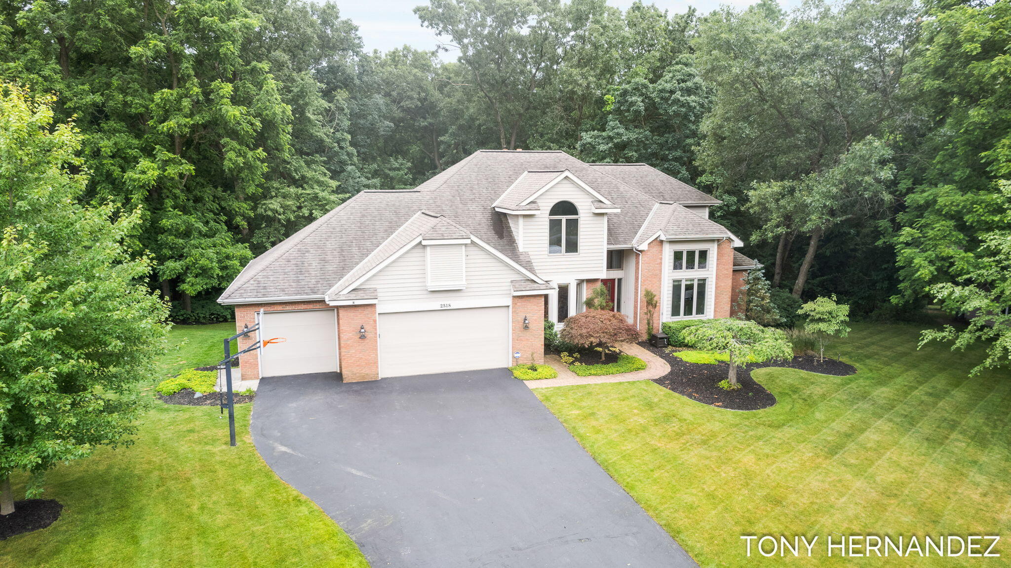 2518 Ashwood Court SE