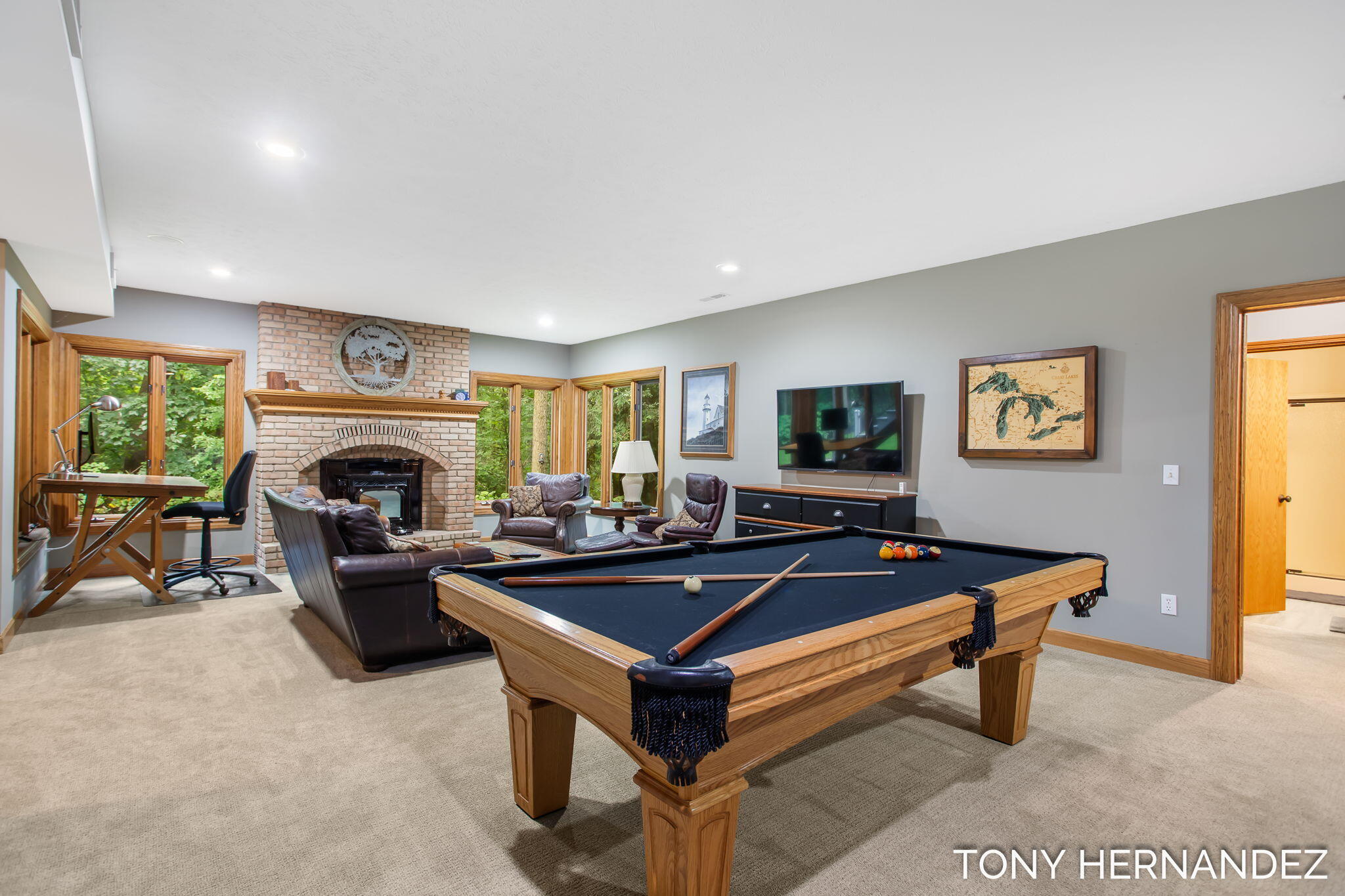 2518 Ashwood Court SE