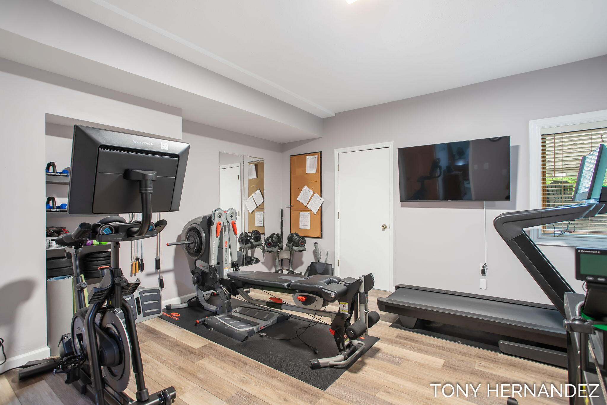 2518 Ashwood Court SE