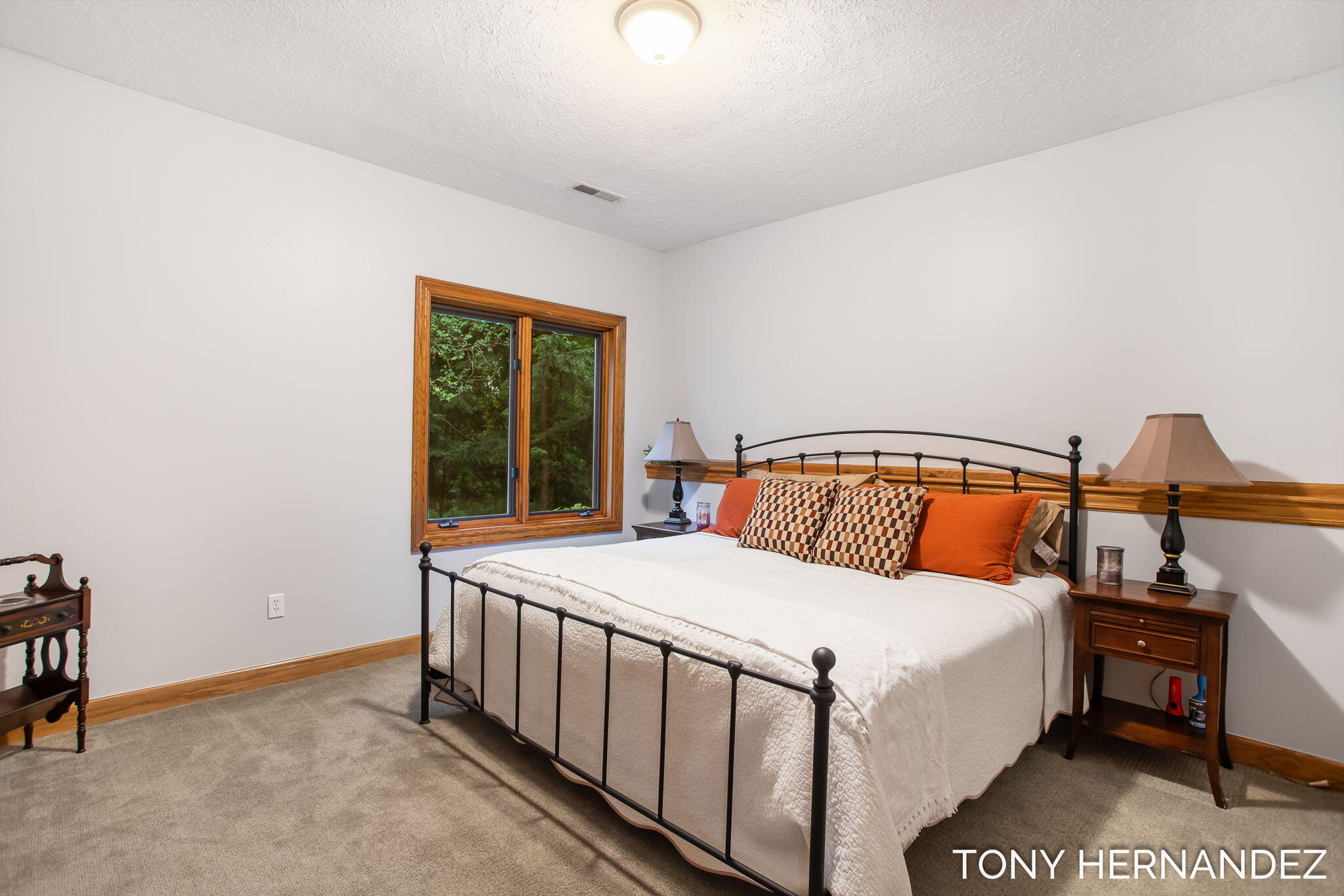 2518 Ashwood Court SE