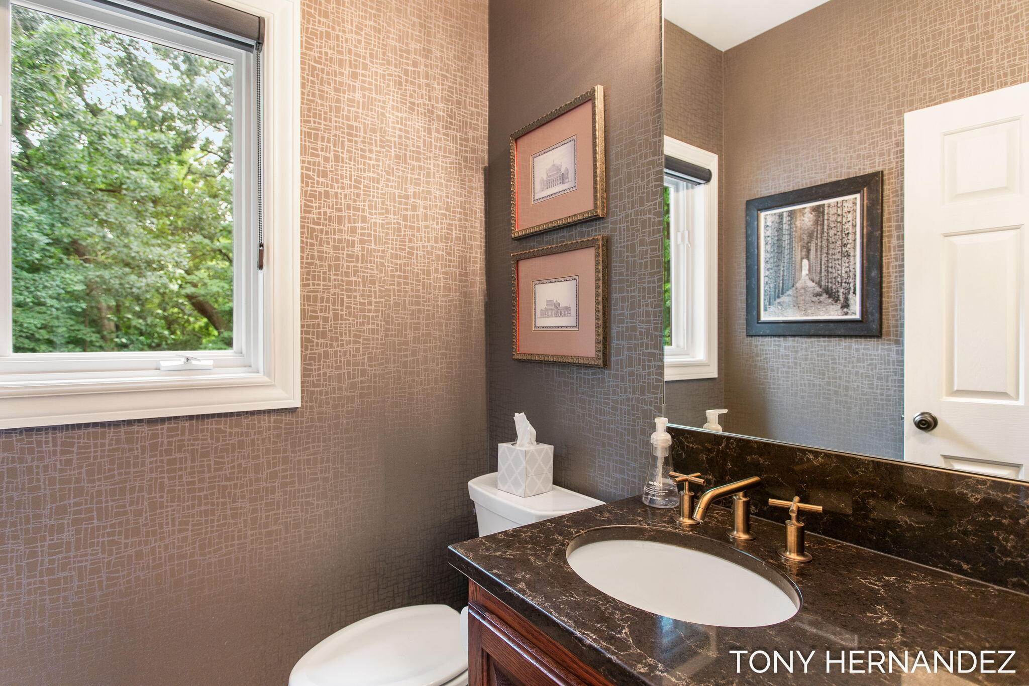 2518 Ashwood Court SE