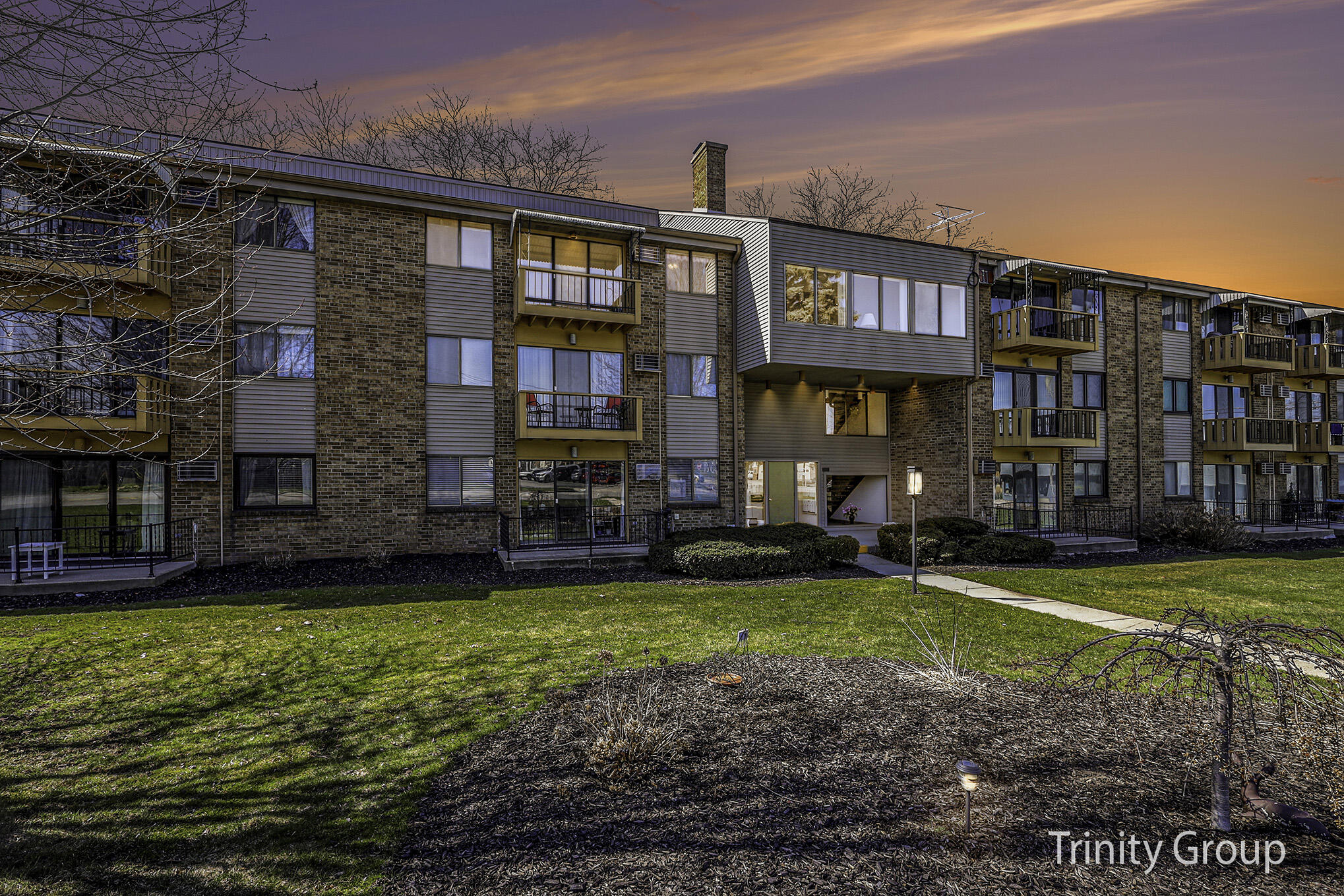 2433 Byron Center Avenue SW, 301