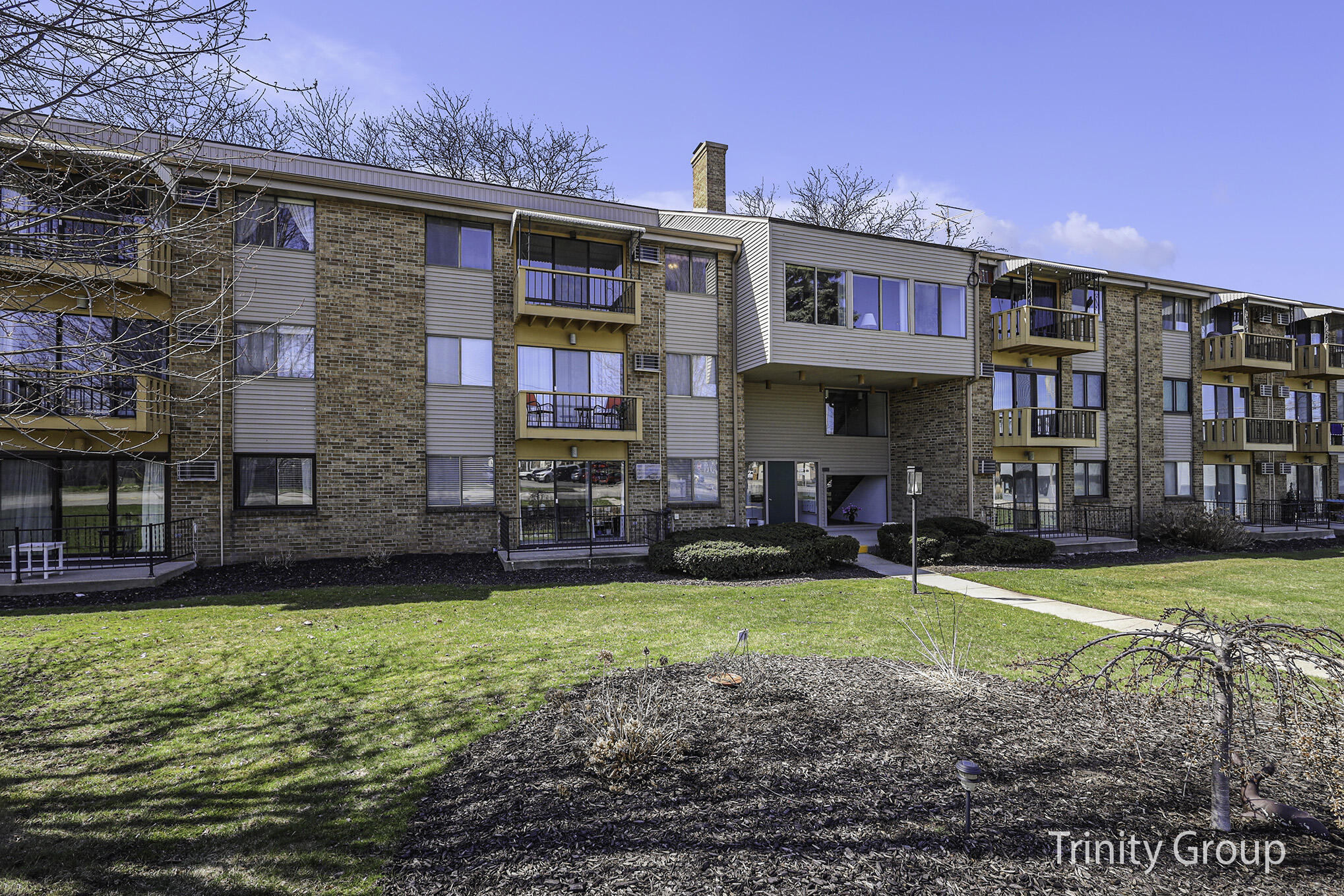 2433 Byron Center Avenue SW, 301