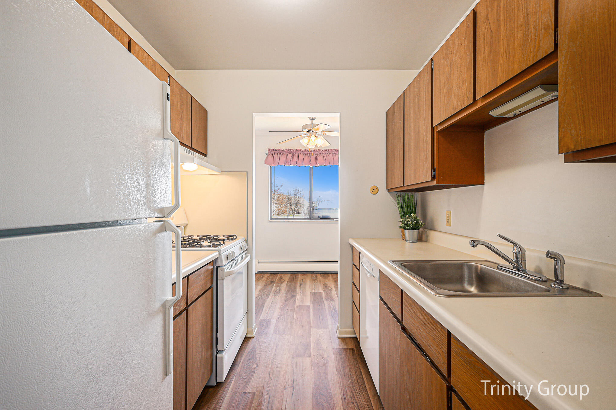 2433 Byron Center Avenue SW, 301