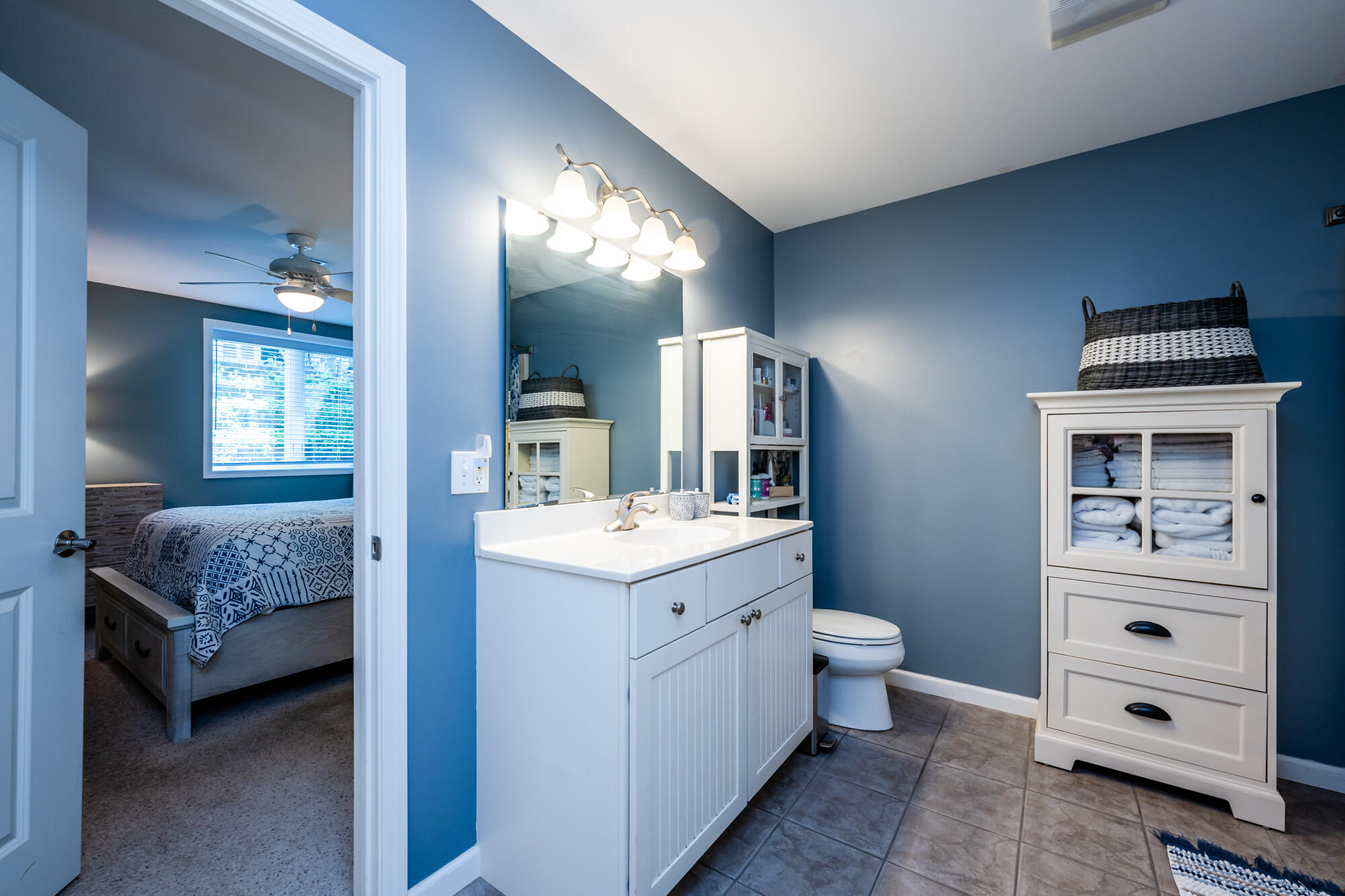 4144 Ridge Road, 35
