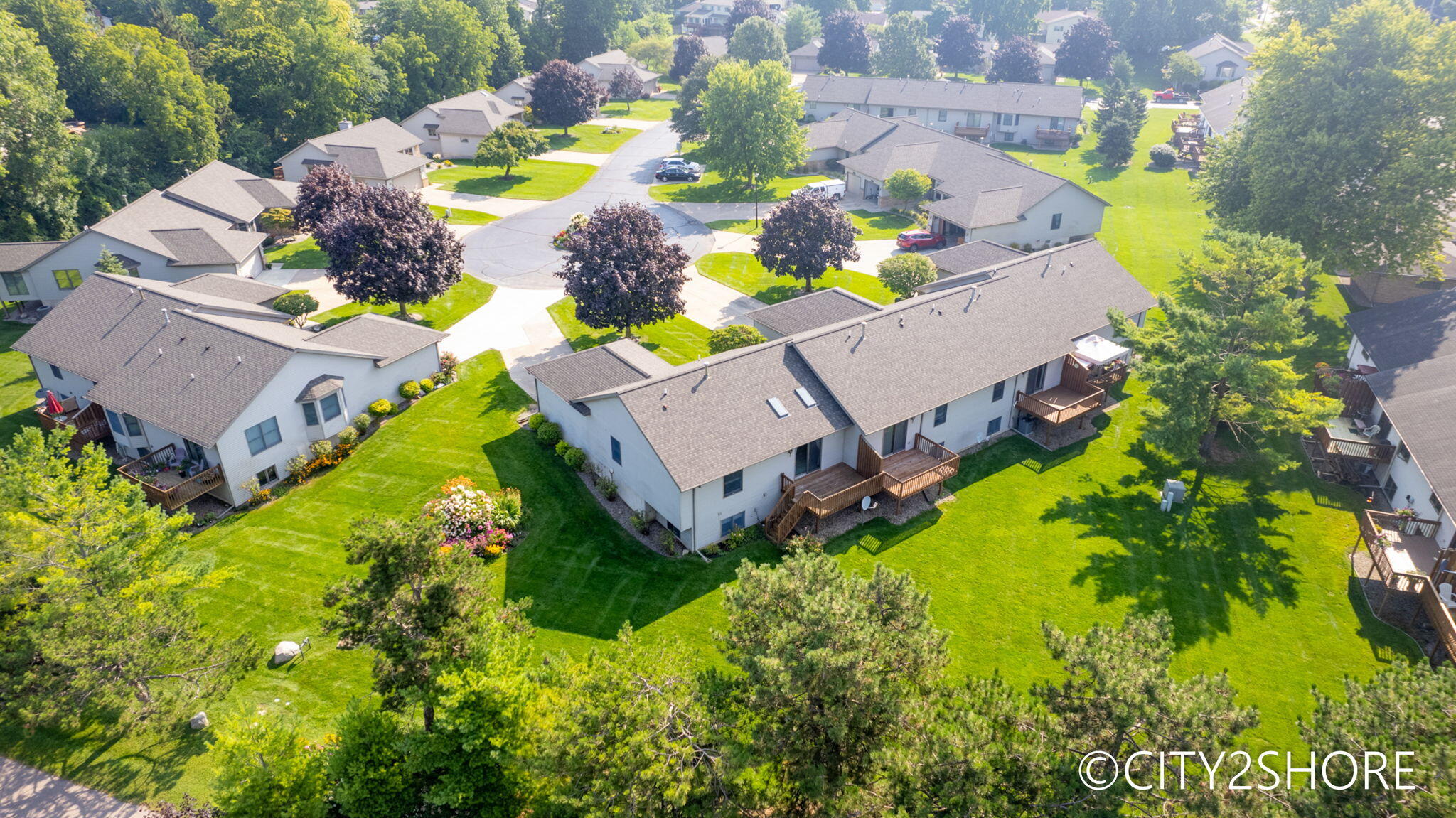 4313 Crest Creek Court SW