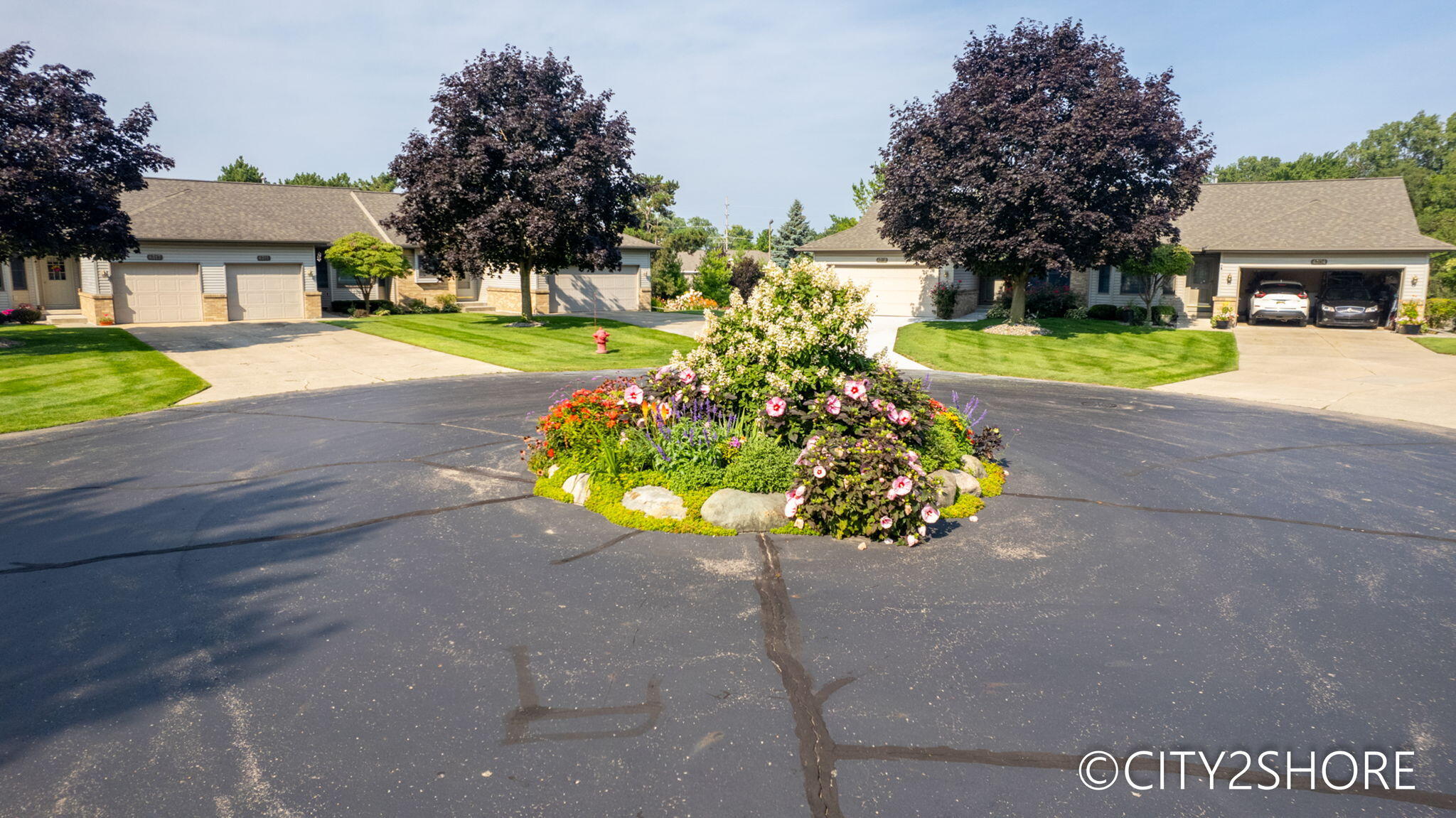 4313 Crest Creek Court SW