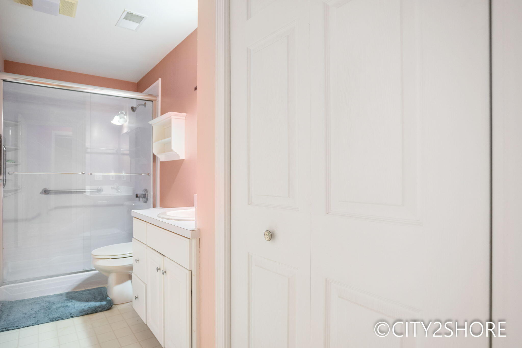 4313 Crest Creek Court SW