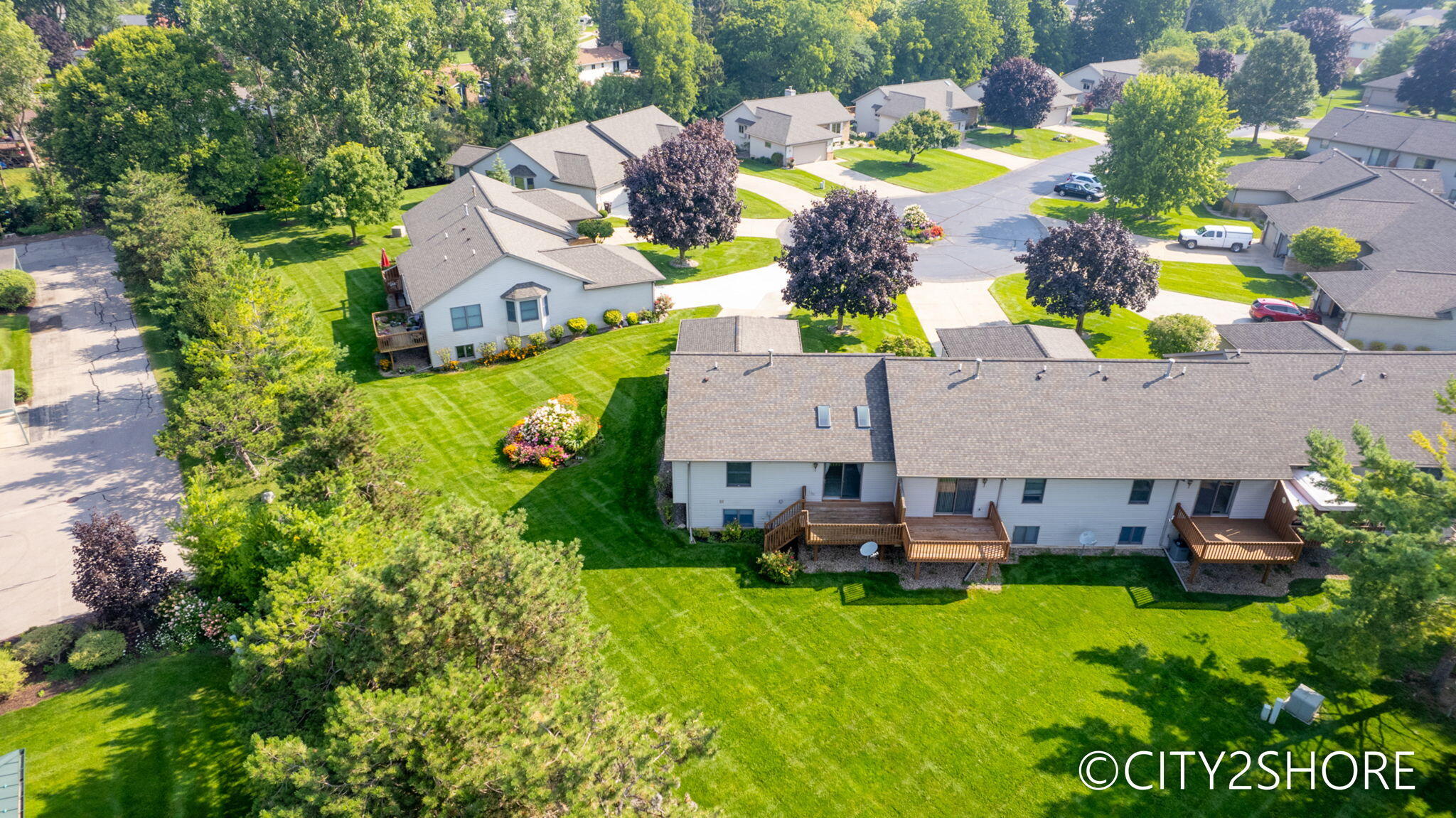 4313 Crest Creek Court SW