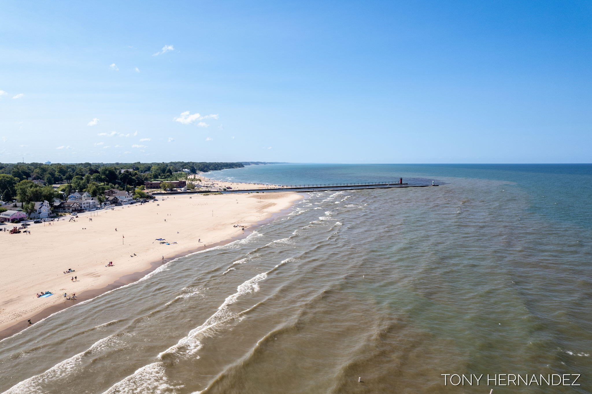 101 North Shore Drive, 2