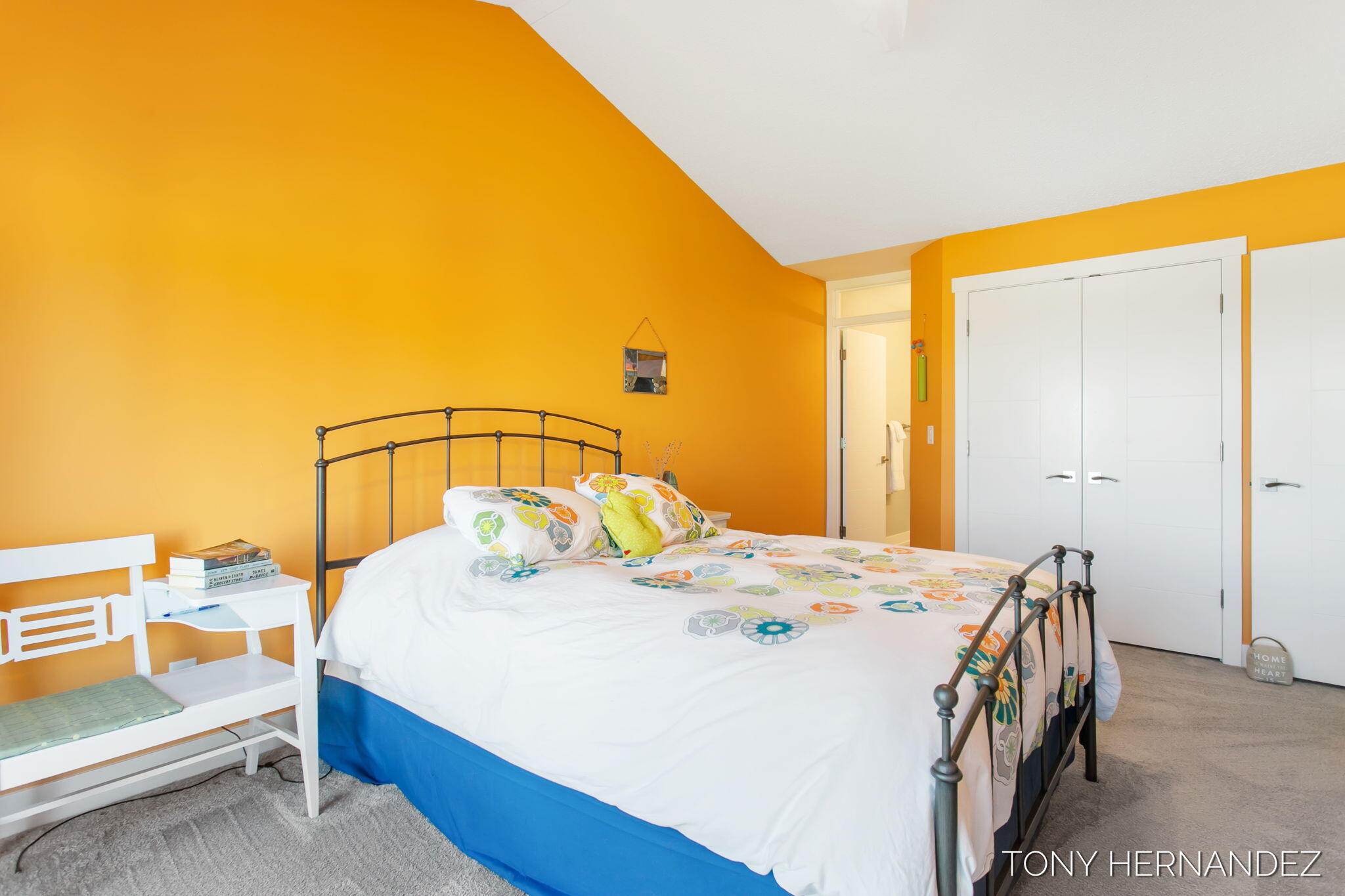 101 North Shore Drive, 2