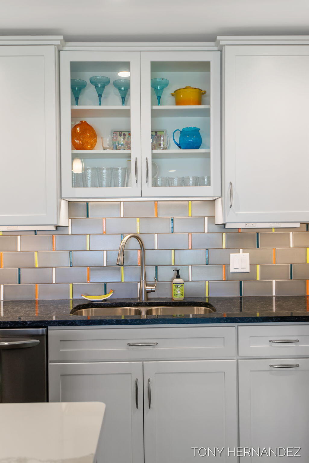 101 North Shore Drive, 2