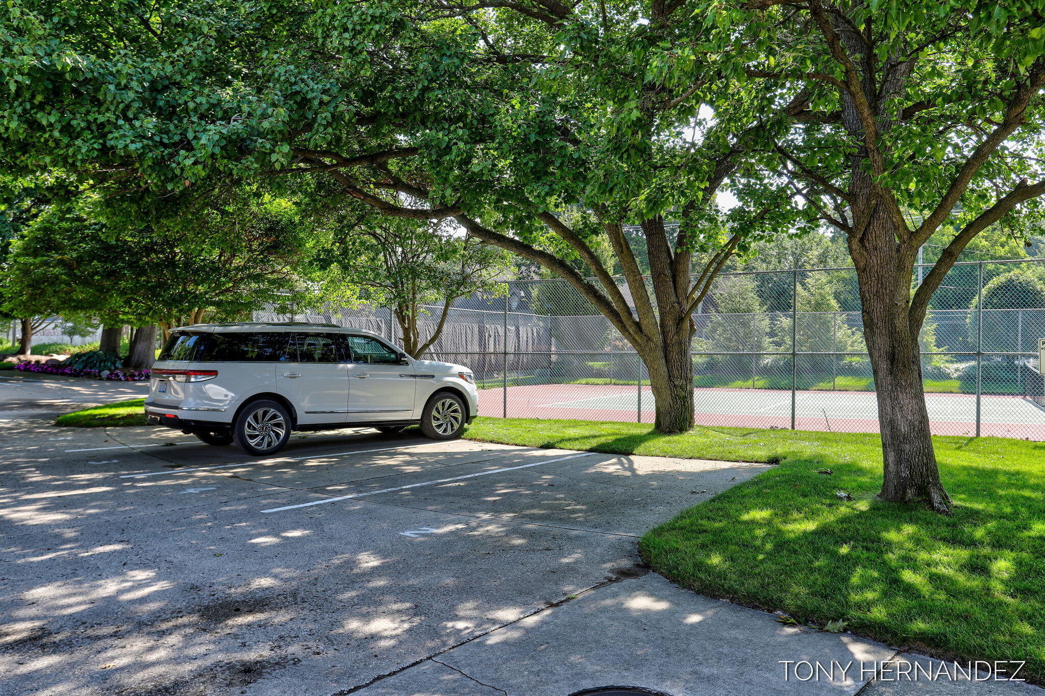 101 North Shore Drive, 2