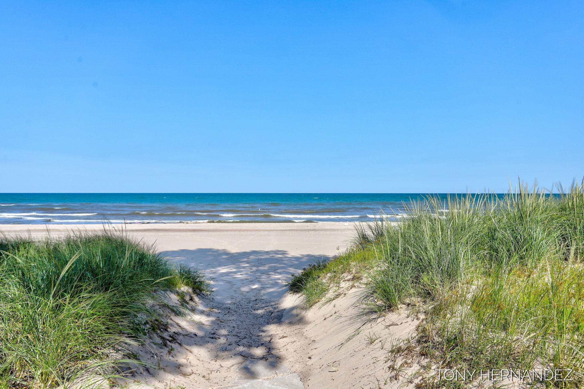 101 North Shore Drive, 2