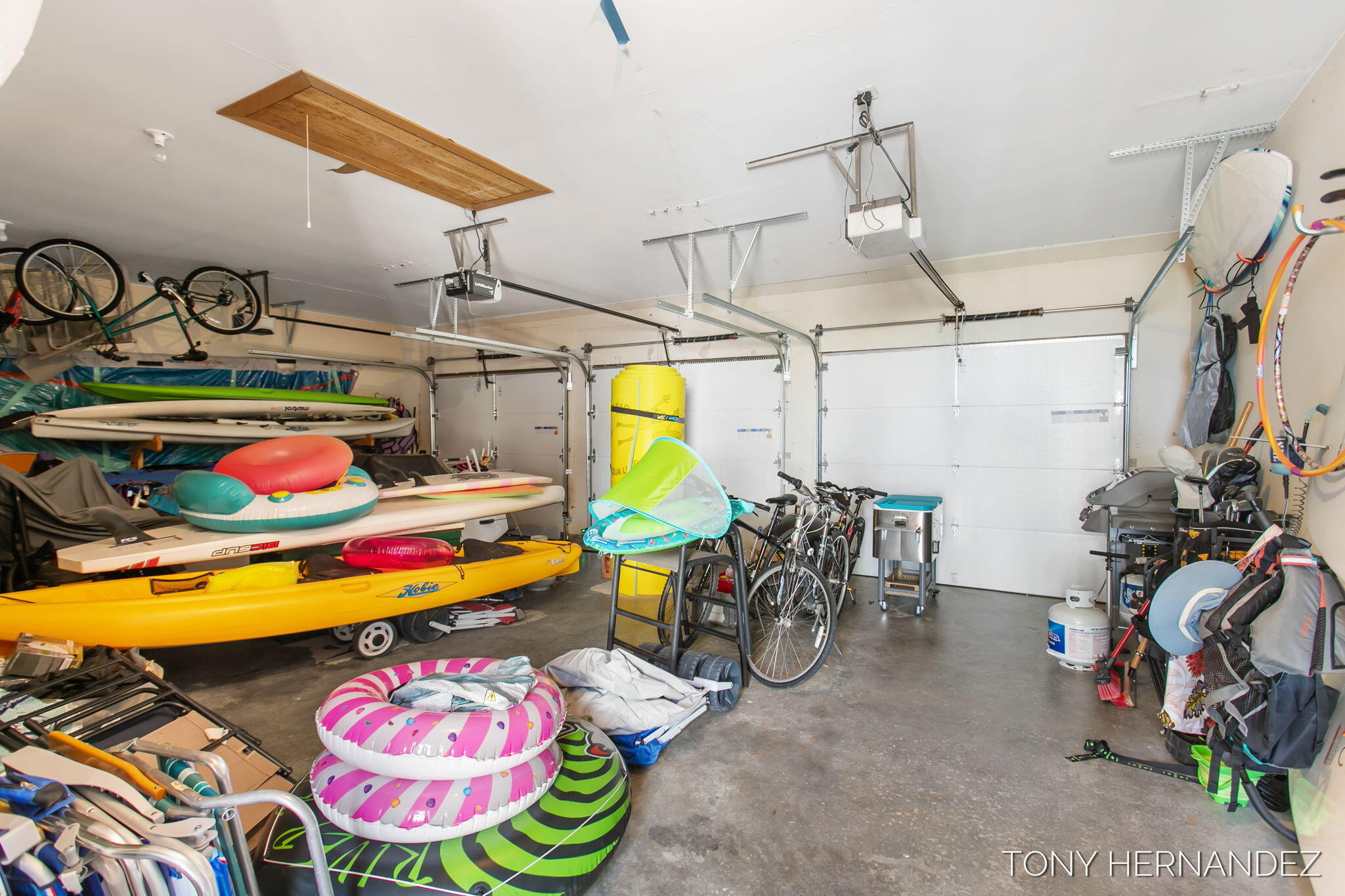 101 North Shore Drive, 2