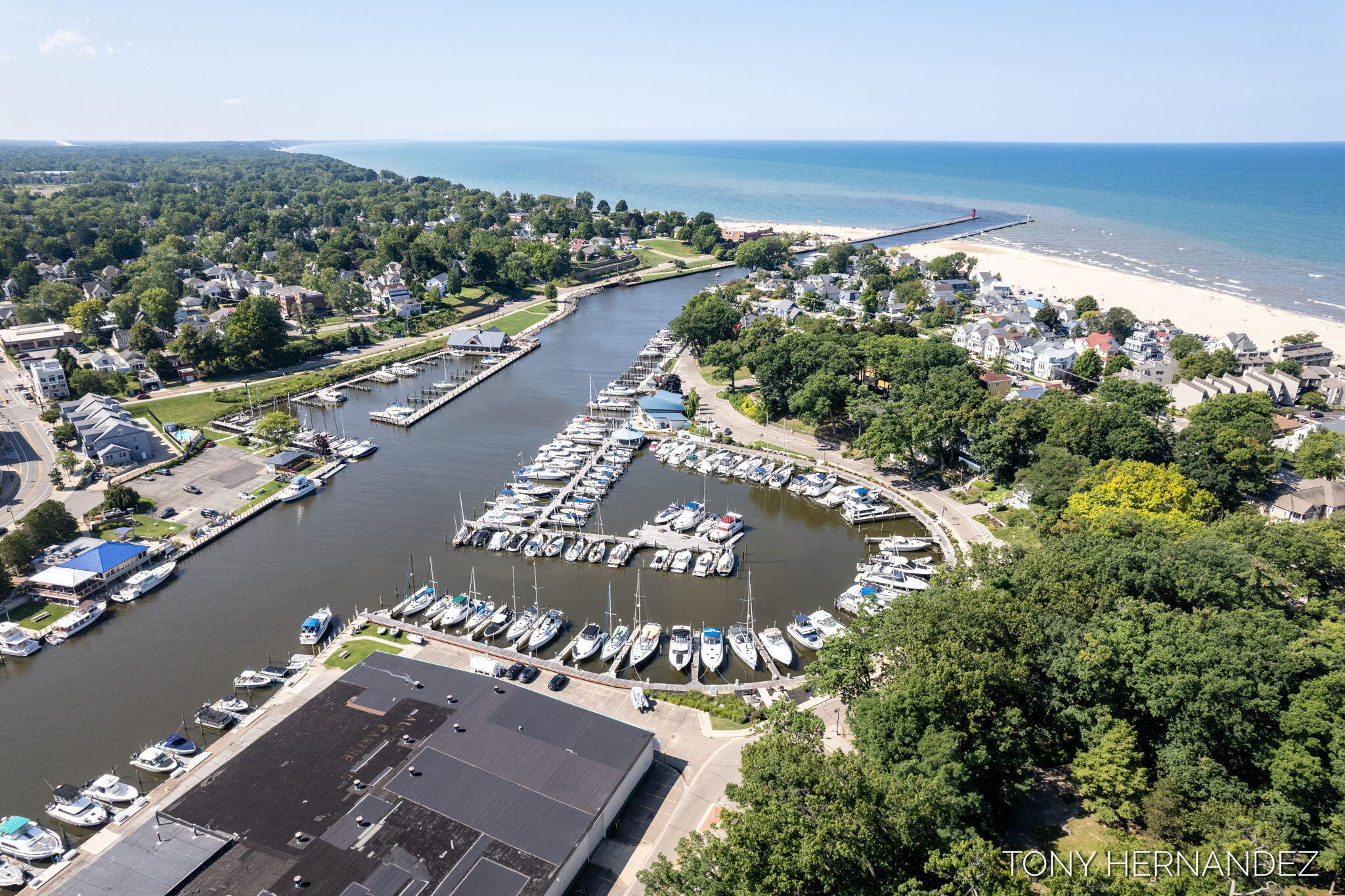 101 North Shore Drive, 2