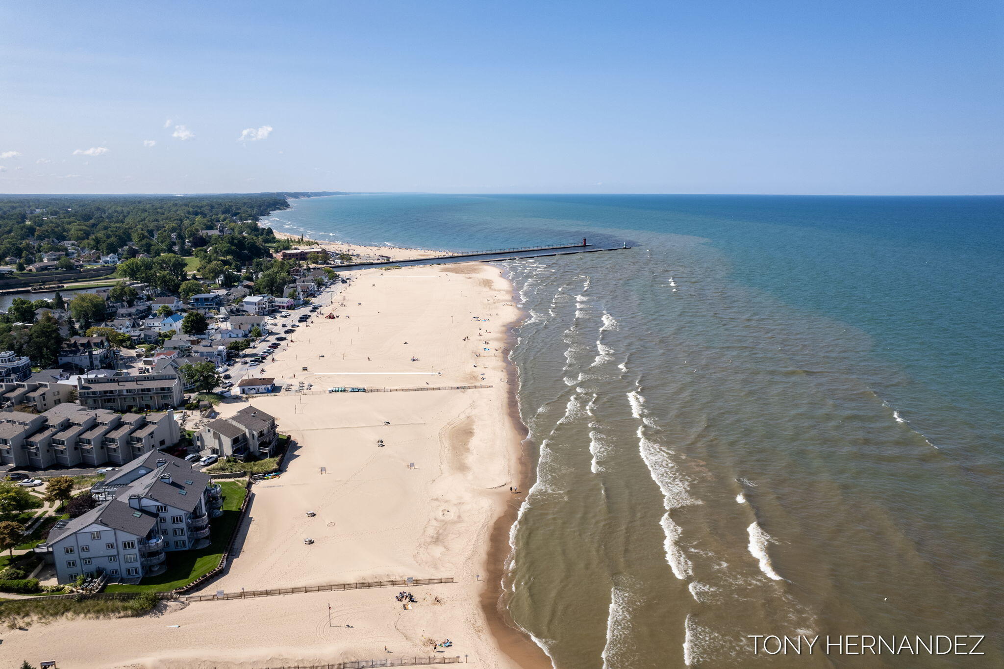 101 North Shore Drive, 2