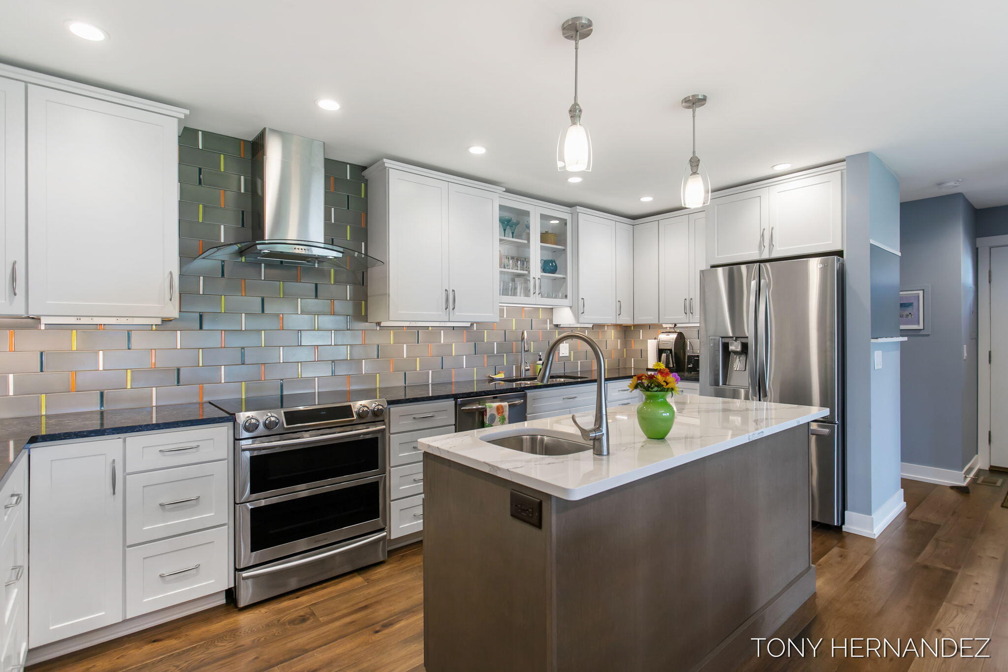 101 North Shore Drive, 2