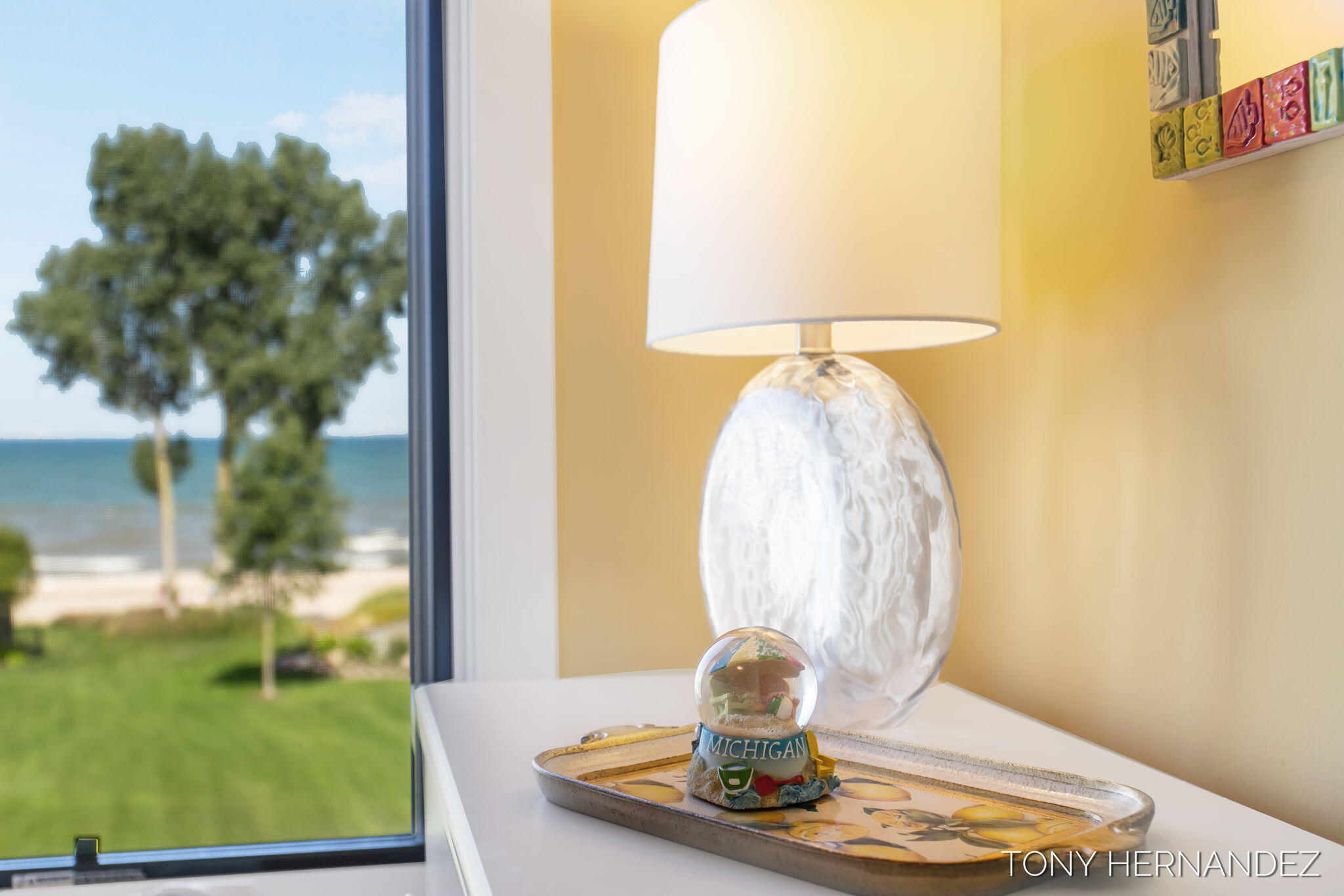 101 North Shore Drive, 2