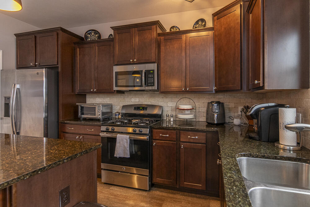 3741 Byram Circle