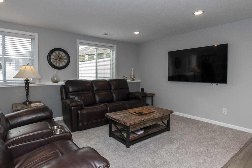 3741 Byram Circle