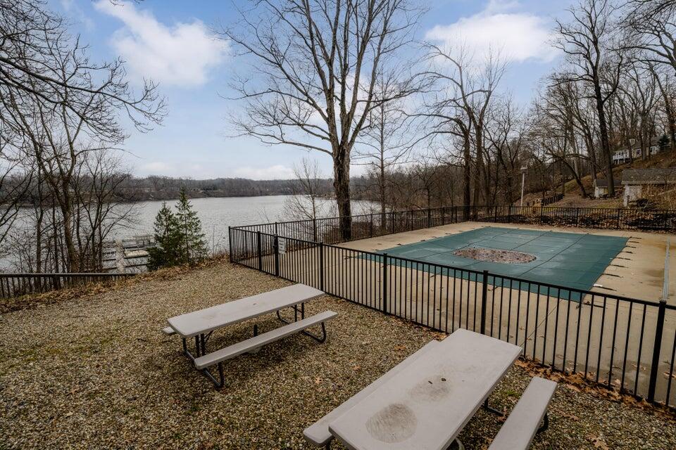 3441 Lake Chapin Drive